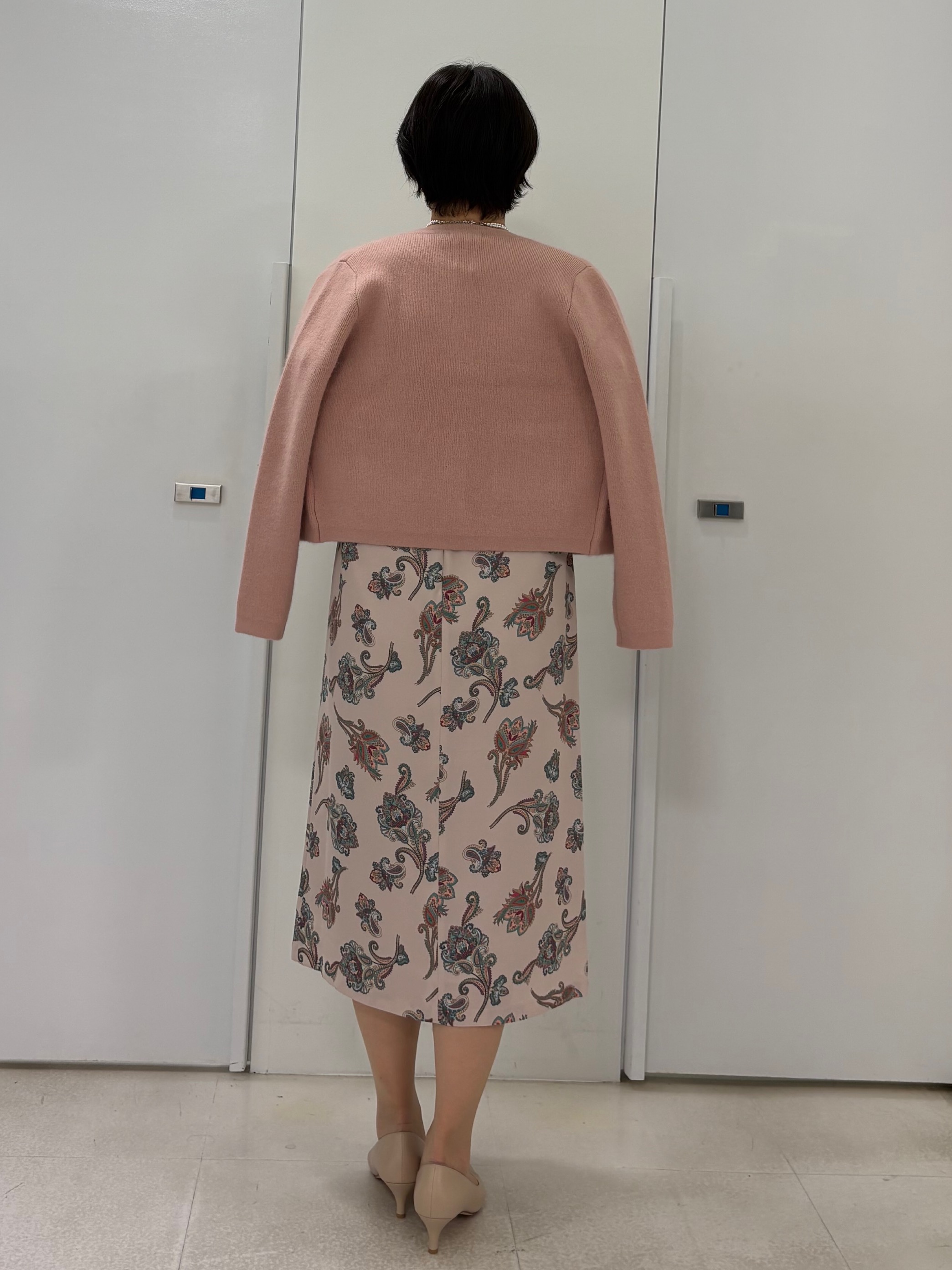 hIさんの「COUP DE CHANCE｜【手洗い可／ラクーン混】ヘアリーカーディガン」を使ったコーディネート