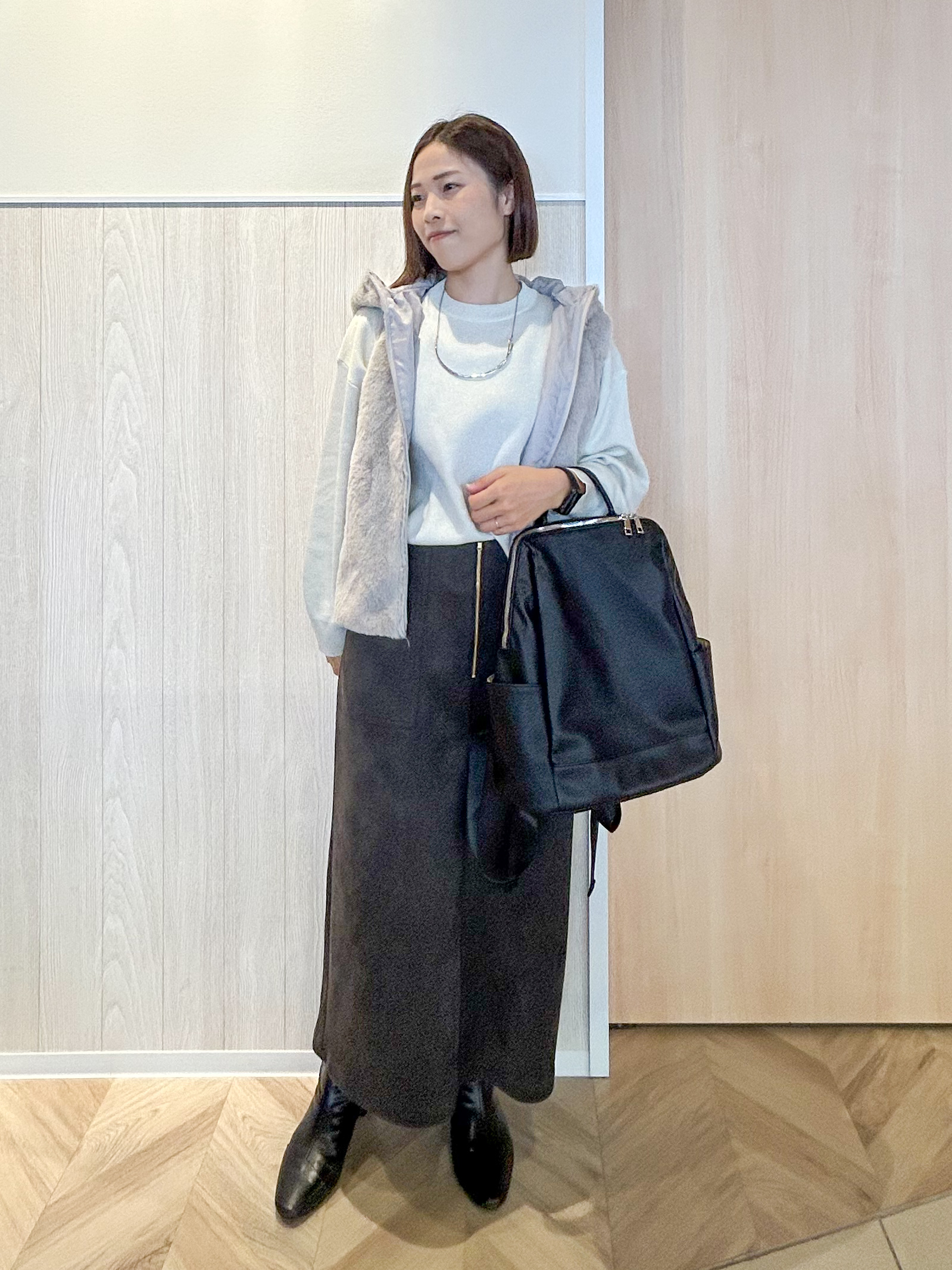 tomoさんの「SHOO･LA･RUE｜【洗濯機可/撥水/マルチWAY】ファーライナー付き 毎日欲張りマンパ」を使ったコーディネート
