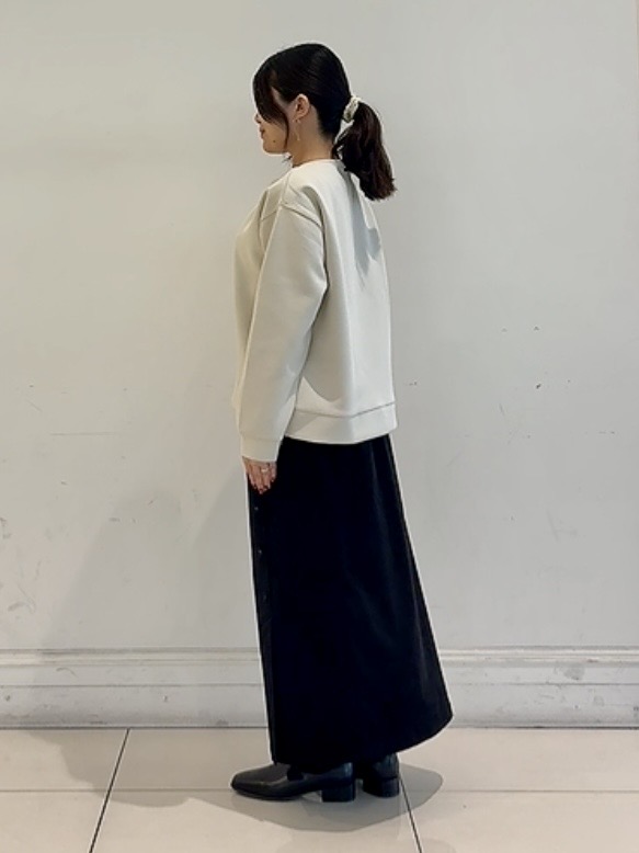 チョコさんの「grove｜【着こなしを自在に楽しむ】ダンボールサイドジップトップス」を使ったコーディネート