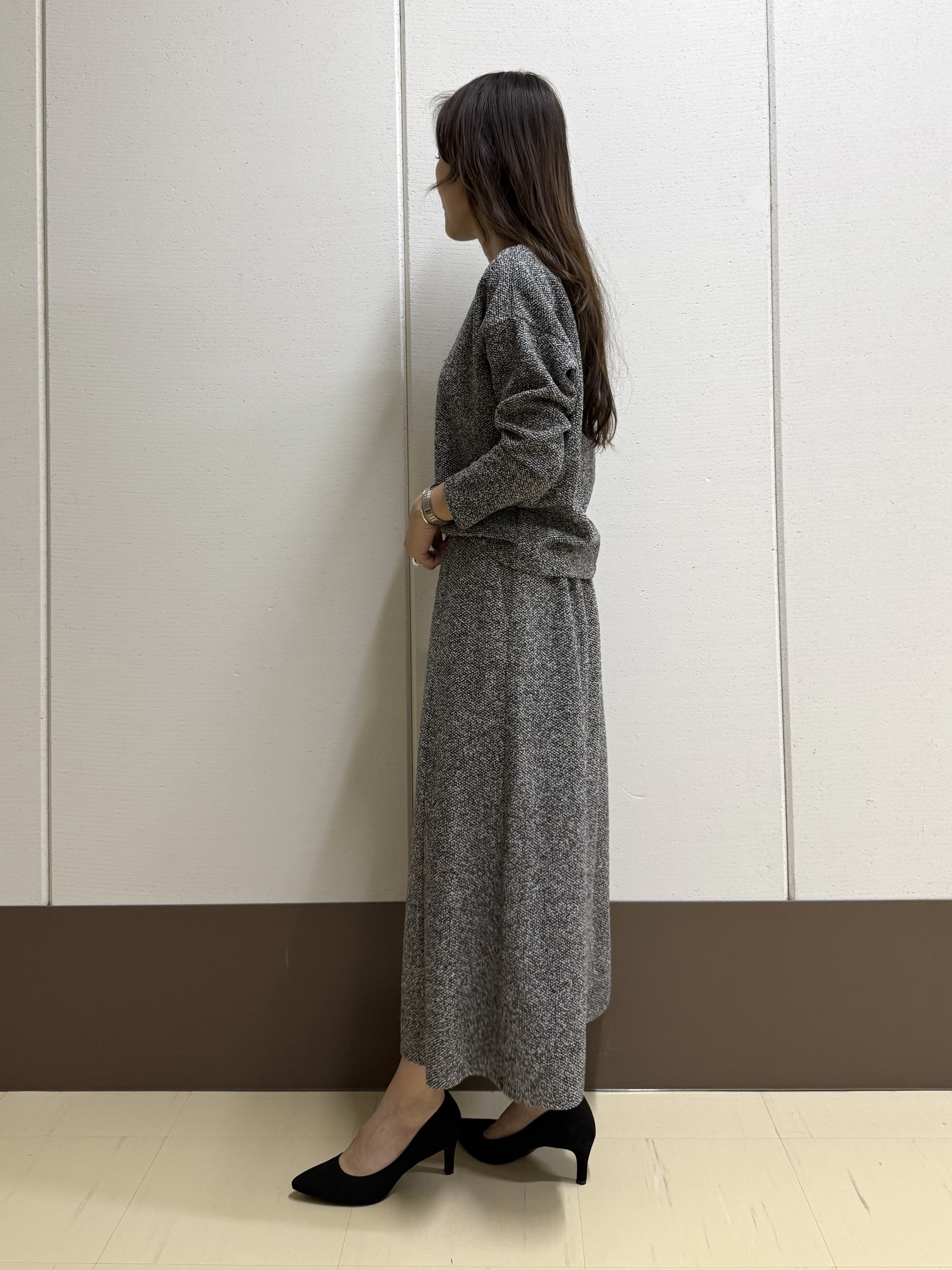 mamiさんの「INDIVI｜【風合い柔らか／SETUP可】ブークレ起毛ジャージトップス」を使ったコーディネート
