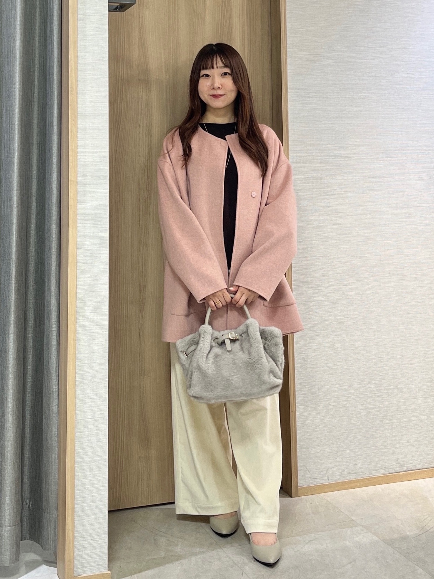 KAHOさんの「UNTITLED｜【店頭人気！/8色展開】ボリュームスリーブニットプルオーバー」を使ったコーディネート