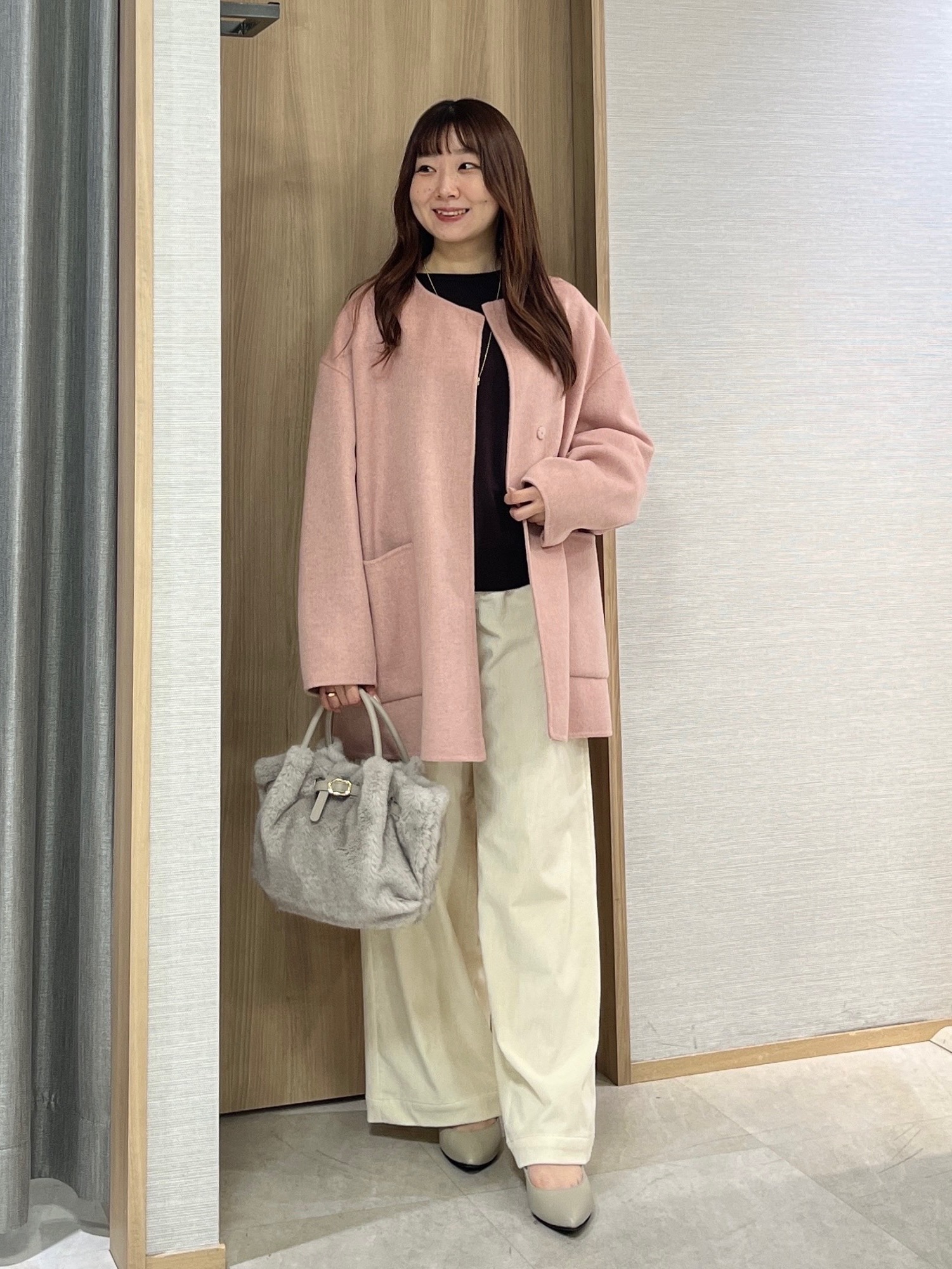 KAHOさんの「UNTITLED｜【店頭人気！/8色展開】ボリュームスリーブニットプルオーバー」を使ったコーディネート