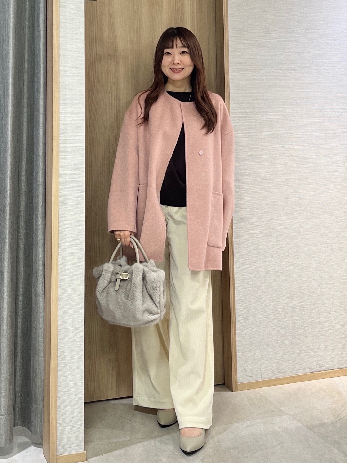 KAHOさんの「UNTITLED｜【店頭人気！/8色展開】ボリュームスリーブニットプルオーバー」を使ったコーディネート