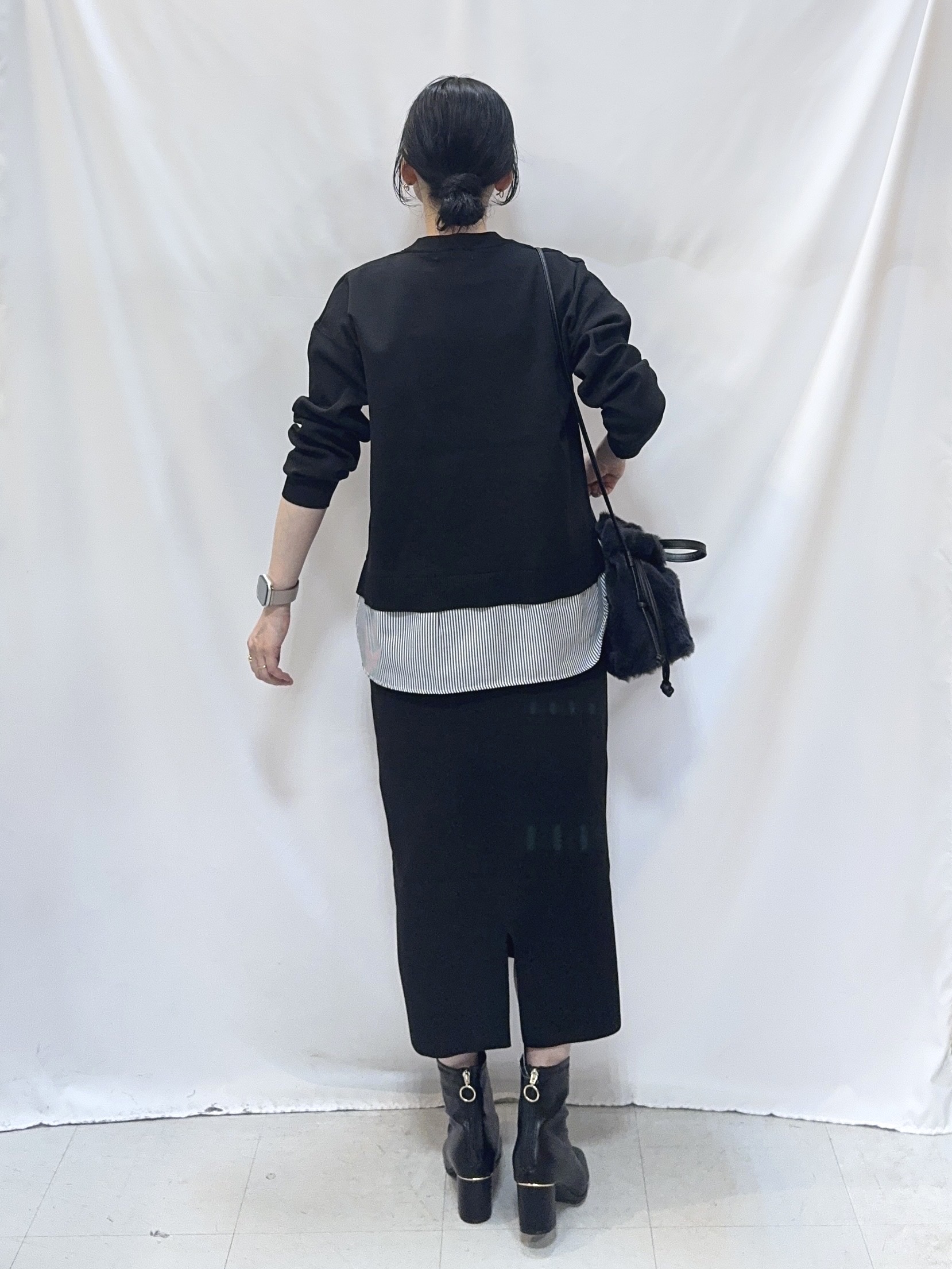 𝐇𝐢𝐫𝐨𝐦𝐢さんの「SHOO･LA･RUE｜【S-LL】着るだけできまる シャツレイヤード風 スポンディッシュニット」を使ったコーディネート