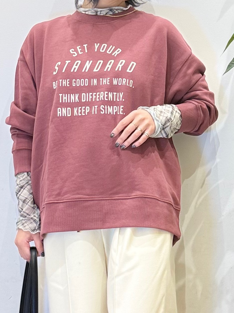 misakiさんの「SHOO･LA･RUE｜【体型カバー/洗濯機可】ゆるシルエットスウェット」を使ったコーディネート