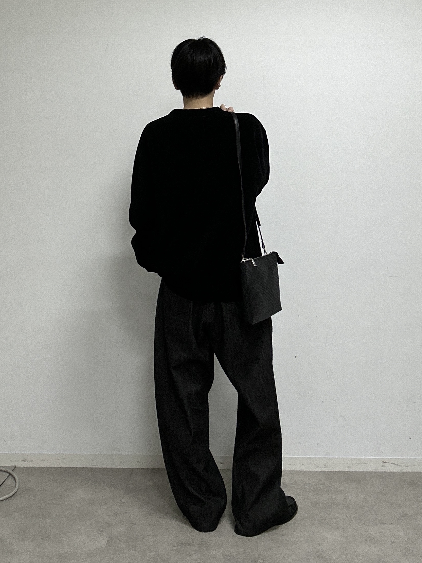 ドイさんの「tk.TAKEO KIKUCHI｜【色褪せしにくいデニム】Comfy Fadeless Denim Seriesワイドストレートデニム」を使ったコーディネート