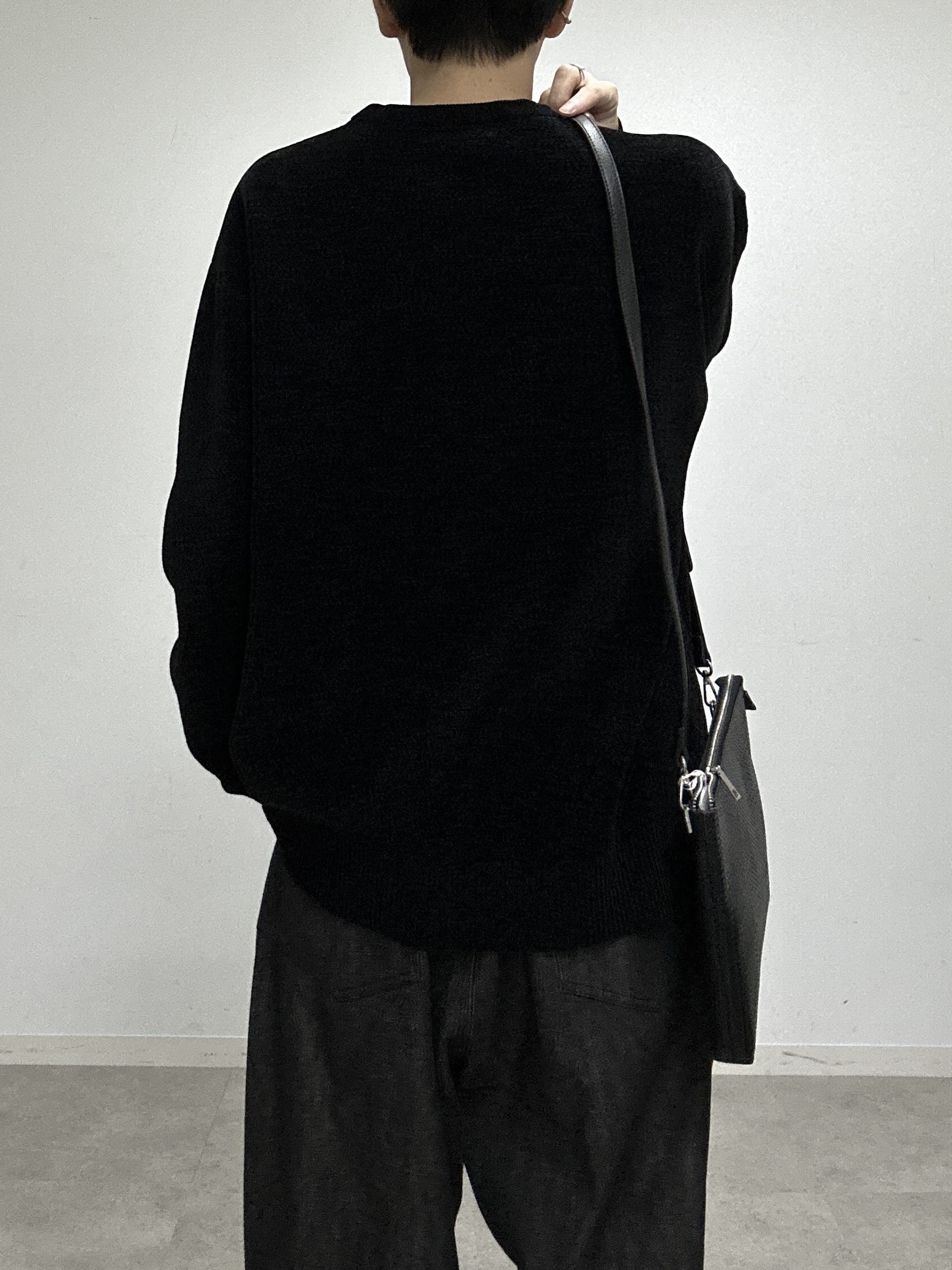 ドイさんの「tk.TAKEO KIKUCHI｜【色褪せしにくいデニム】Comfy Fadeless Denim Seriesワイドストレートデニム」を使ったコーディネート