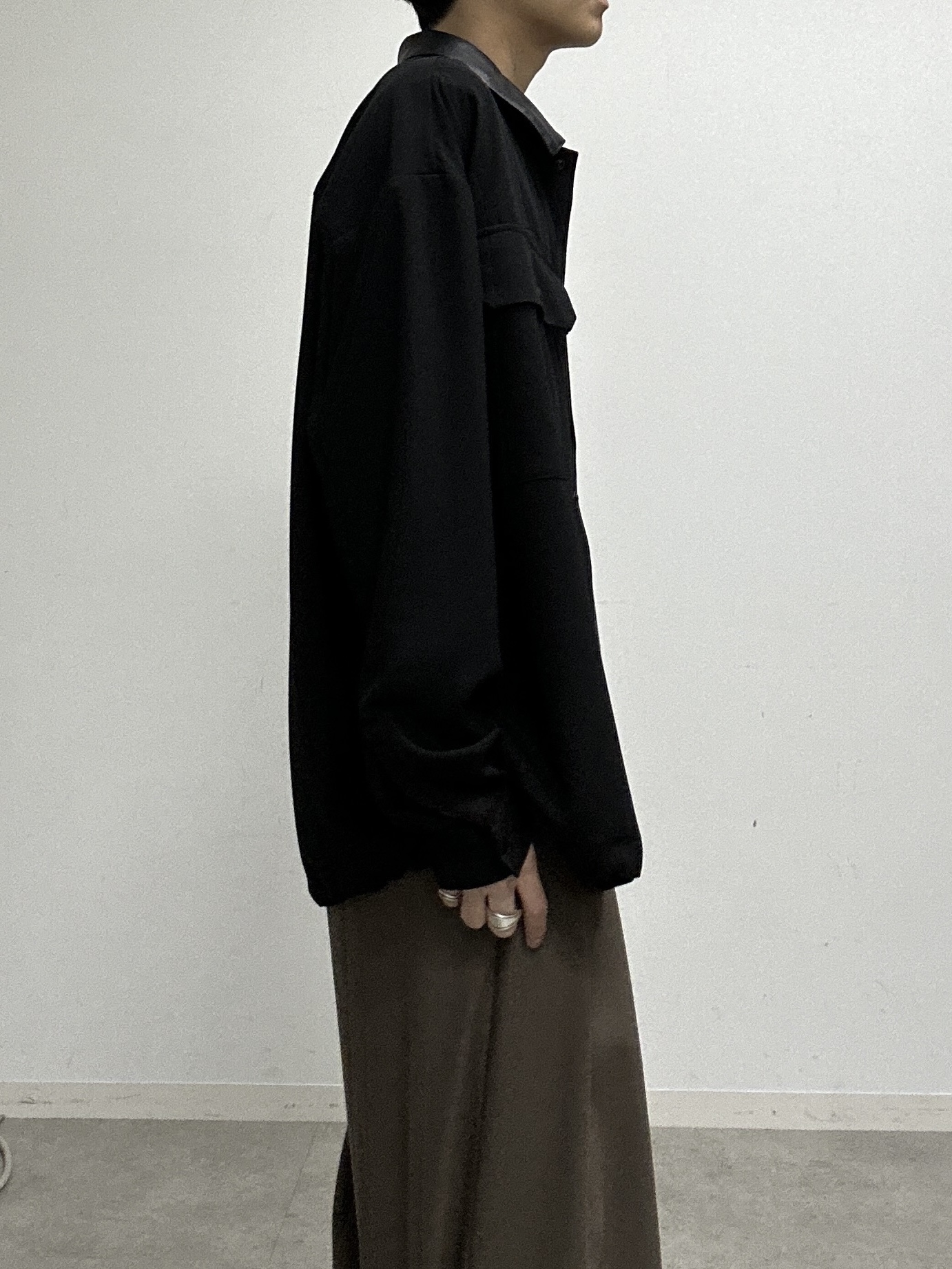ドイさんの「tk.TAKEO KIKUCHI｜インタックバギースラックス」を使ったコーディネート