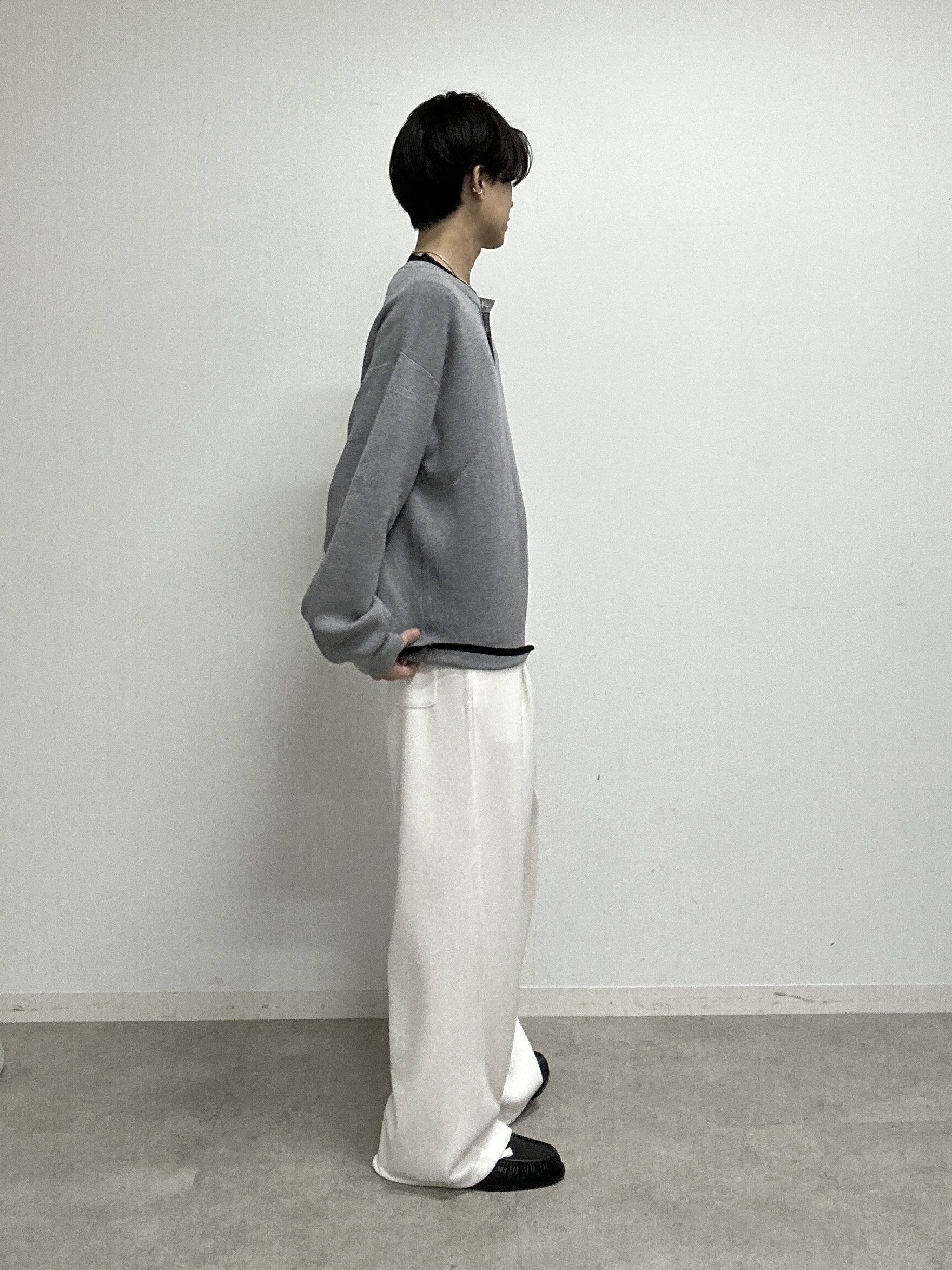ドイさんの「tk.TAKEO KIKUCHI｜【TOROMIシリーズ】シルキータッチスウェットパンツ」を使ったコーディネート