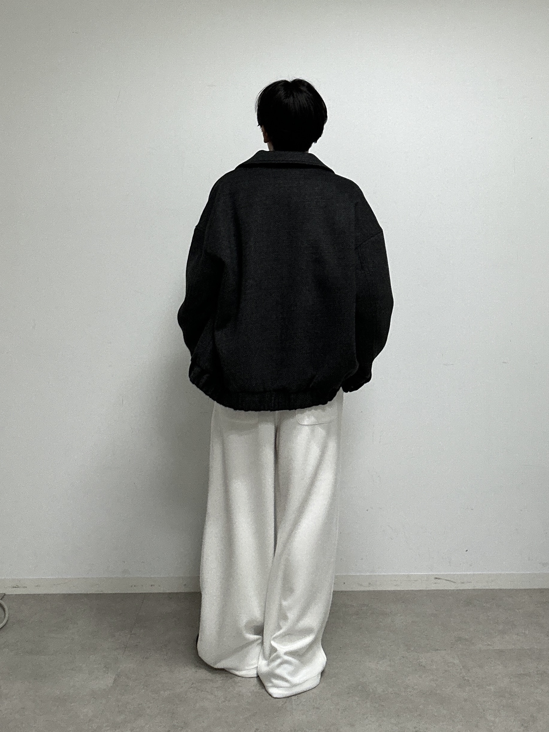 ドイさんの「tk.TAKEO KIKUCHI｜【TOROMIシリーズ】シルキータッチスウェットパンツ」を使ったコーディネート