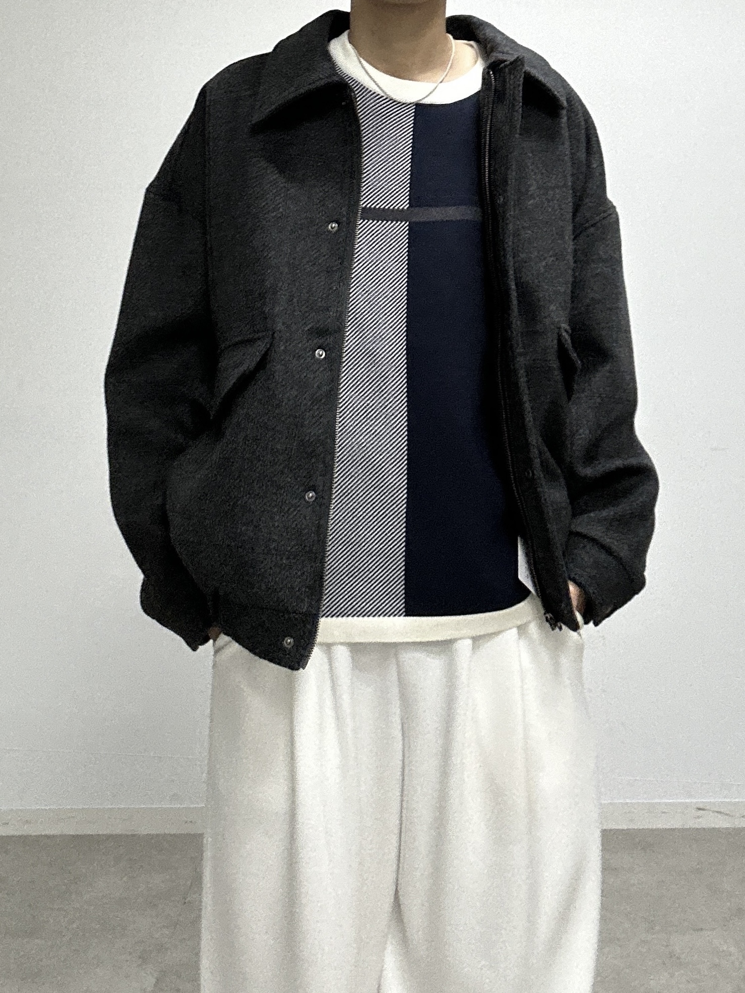 ドイさんの「tk.TAKEO KIKUCHI｜【TOROMIシリーズ】シルキータッチスウェットパンツ」を使ったコーディネート