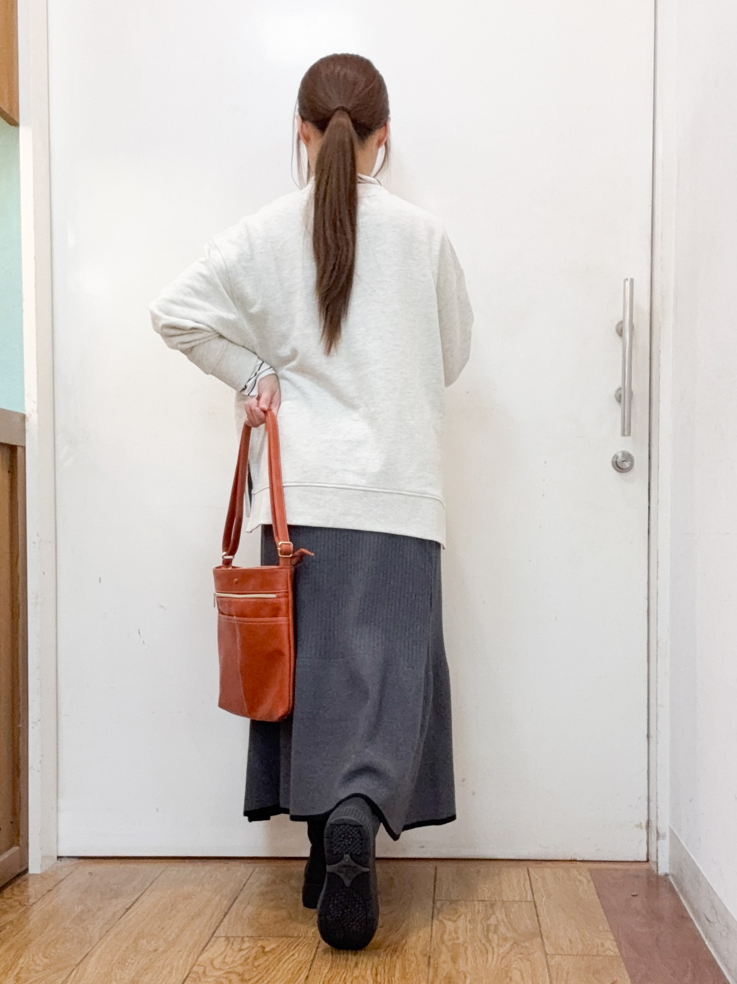 Nanaeさんの「SHOO･LA･RUE｜【S-LL/洗濯機可】ゆるっと着られる 裏毛プリントアソートスウェット」を使ったコーディネート