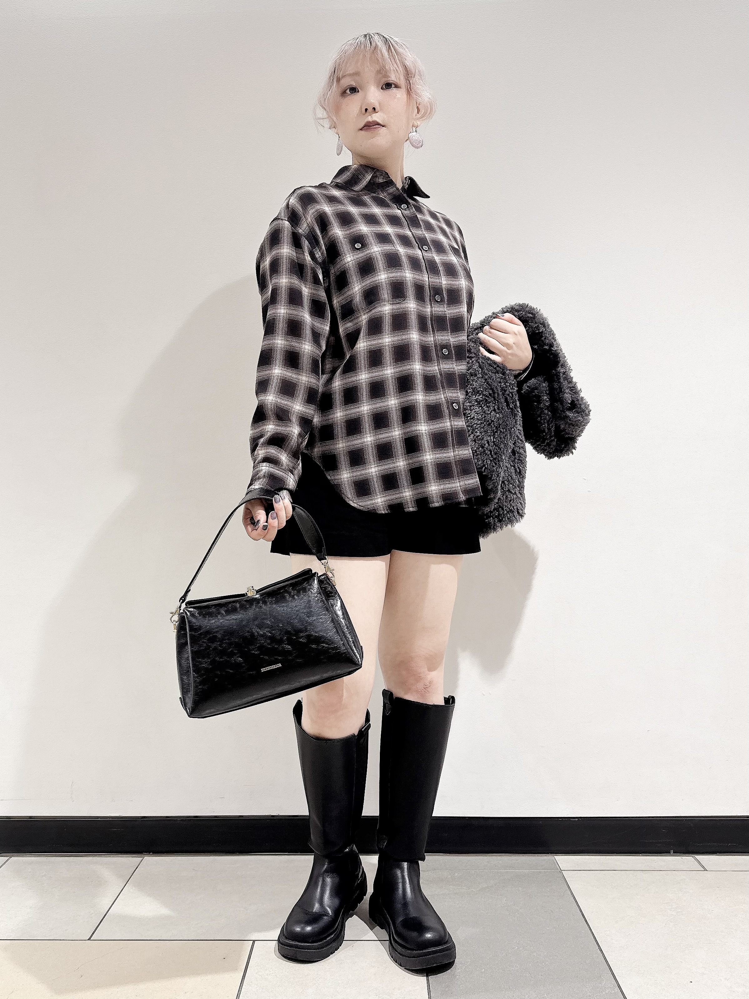 なかもとあきさんの「DRESSTERIOR｜エコファージレ」を使ったコーディネート
