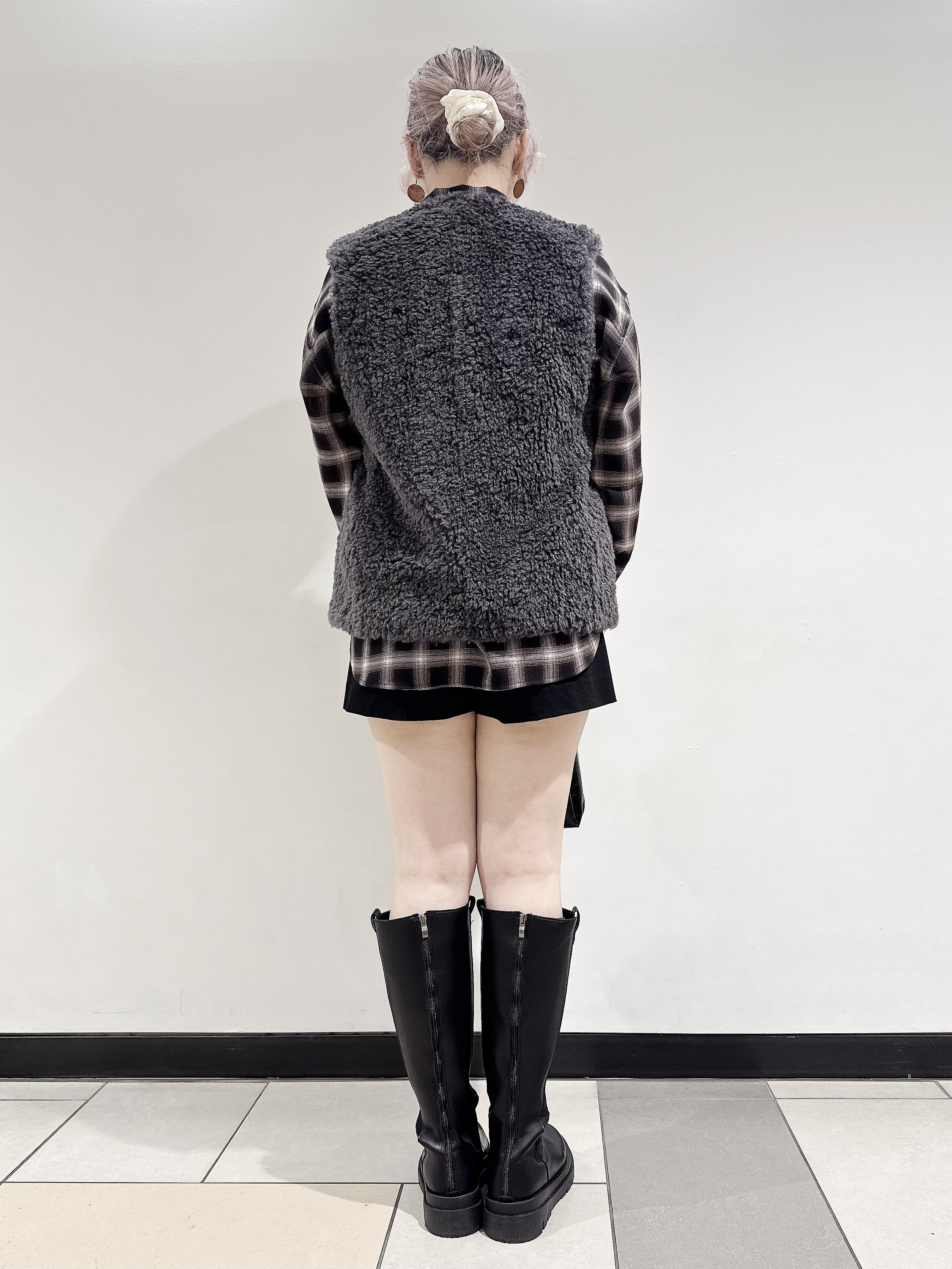 なかもとあきさんの「DRESSTERIOR｜エコファージレ」を使ったコーディネート