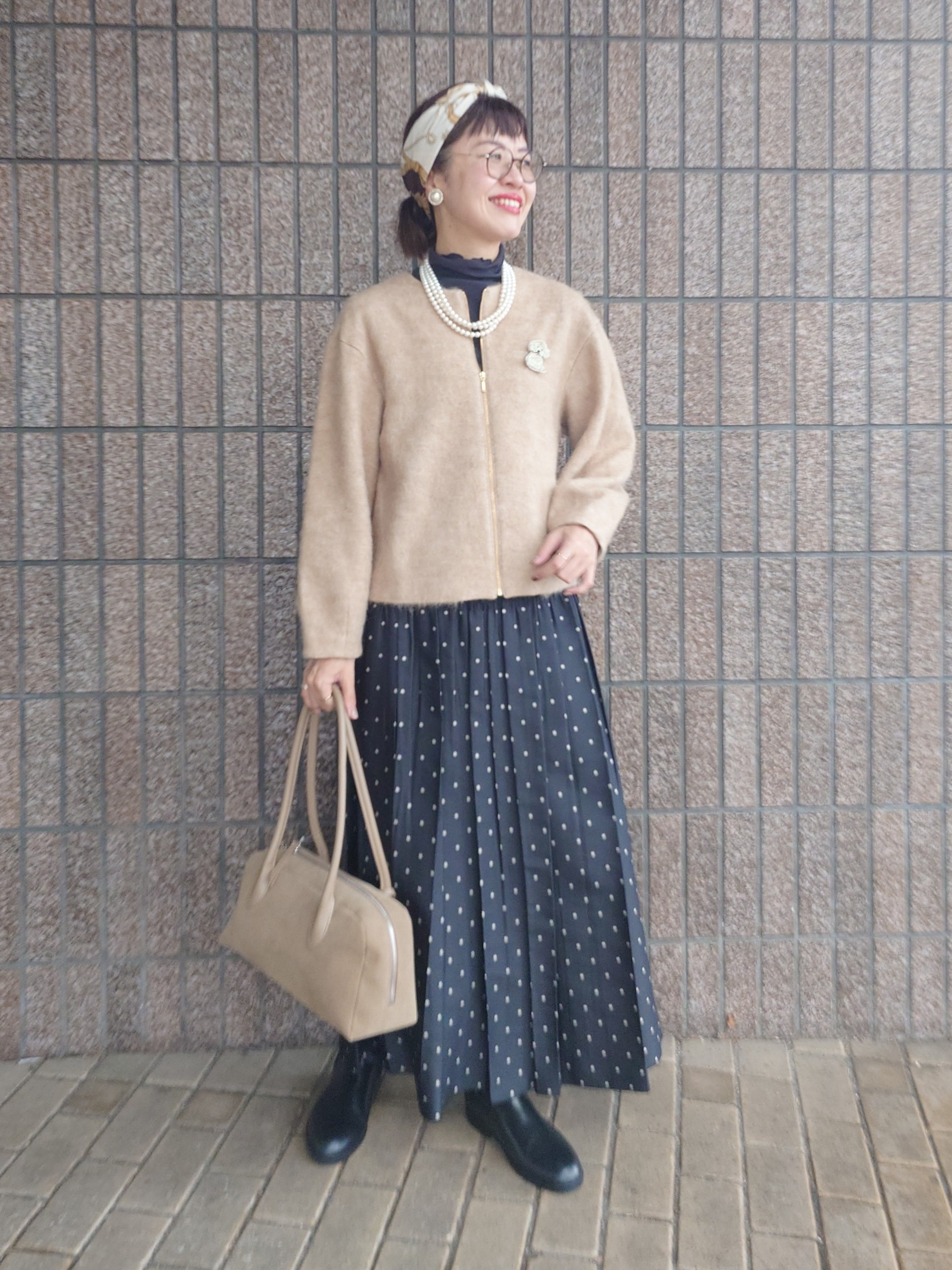 MUTSUKOさんの「UNTITLED｜【軽アウター/秋羽織り】シャギージップカーデ」を使ったコーディネート