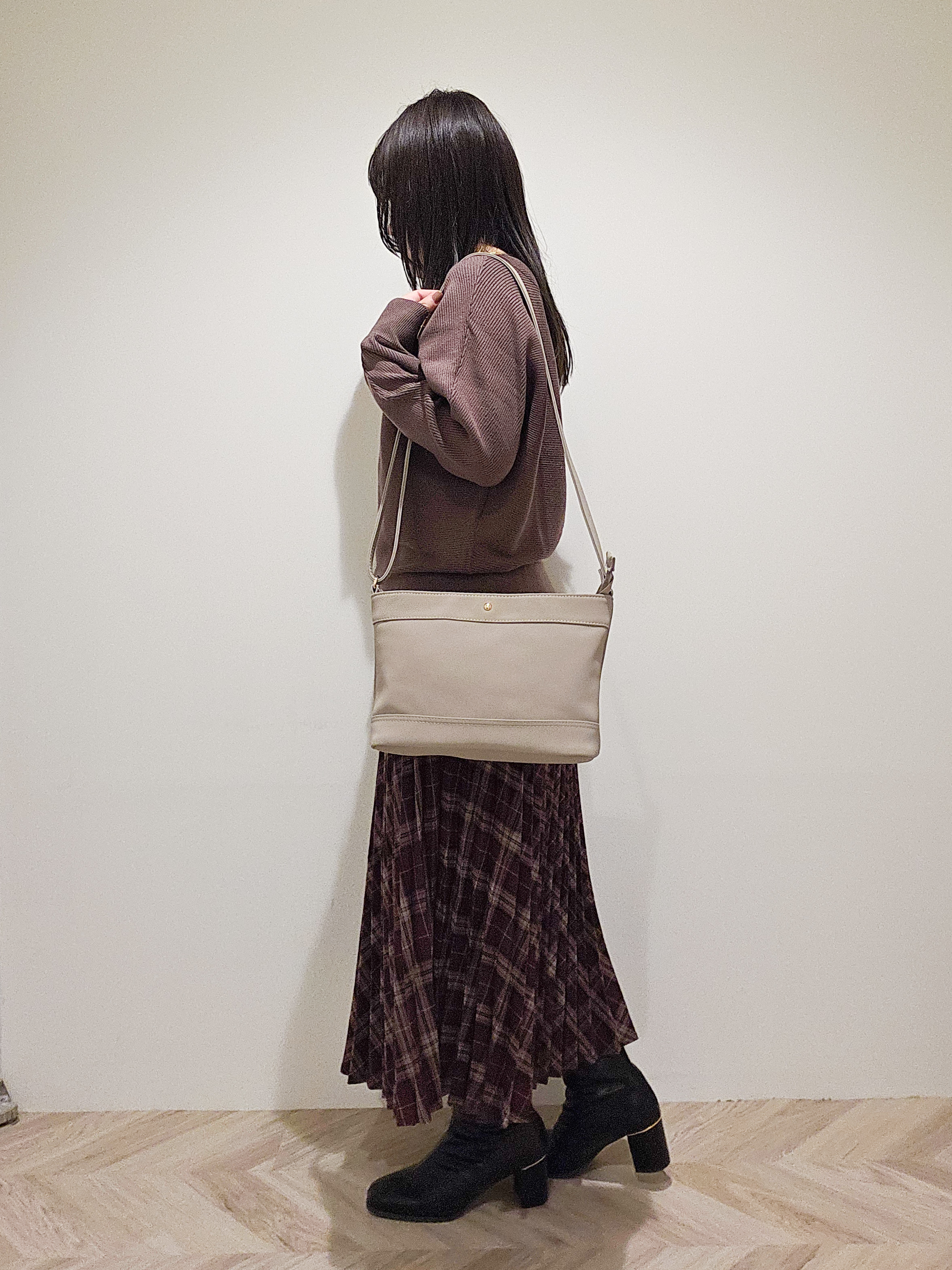 TSUCHIYAさんの「SHOO･LA･RUE｜【洗濯機可/体型カバー】やわらかリブドルマンニット」を使ったコーディネート