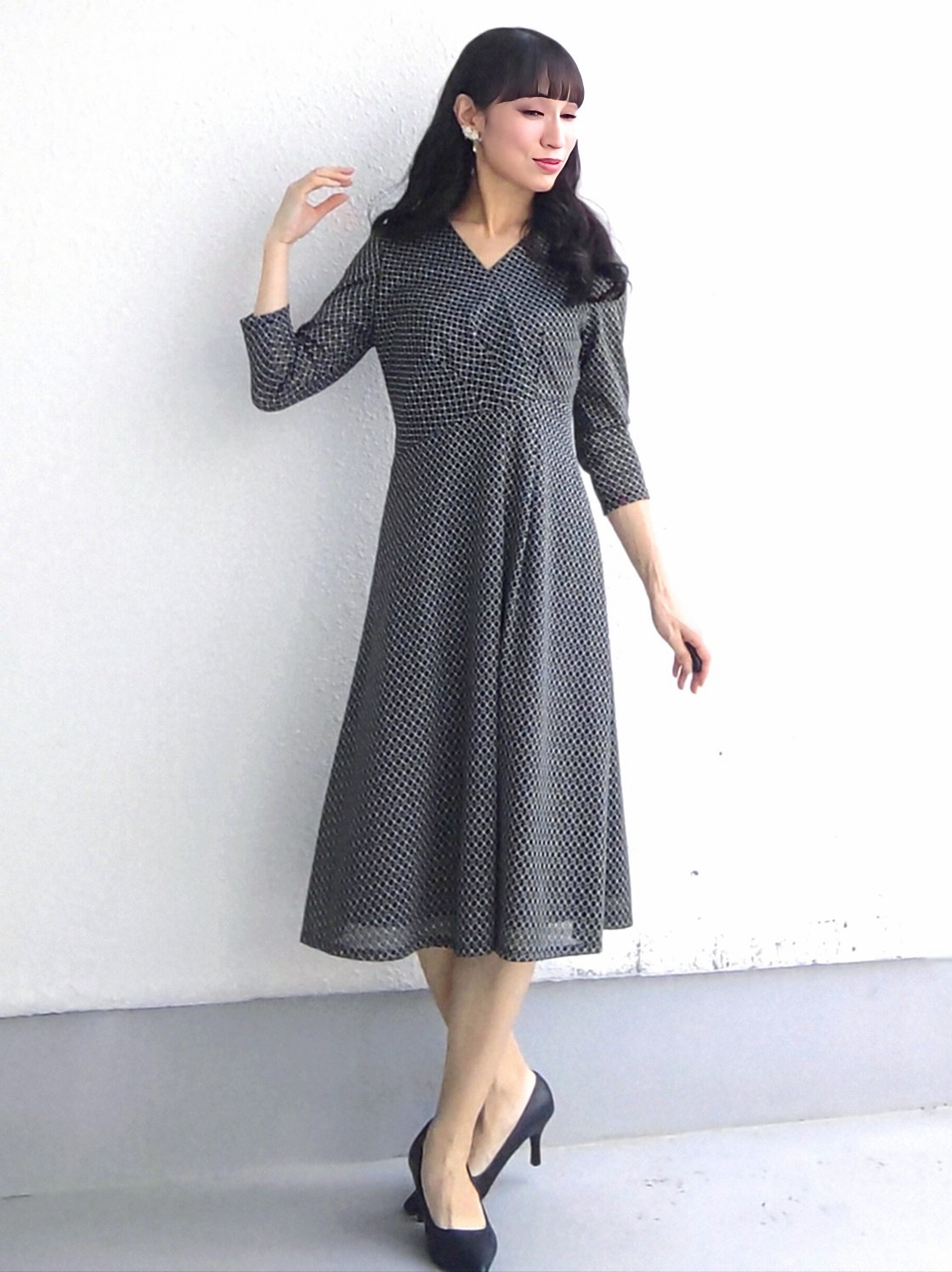 keinaさんの「SunaUna｜【手洗い可】花モチーフカーディガン」を使ったコーディネート