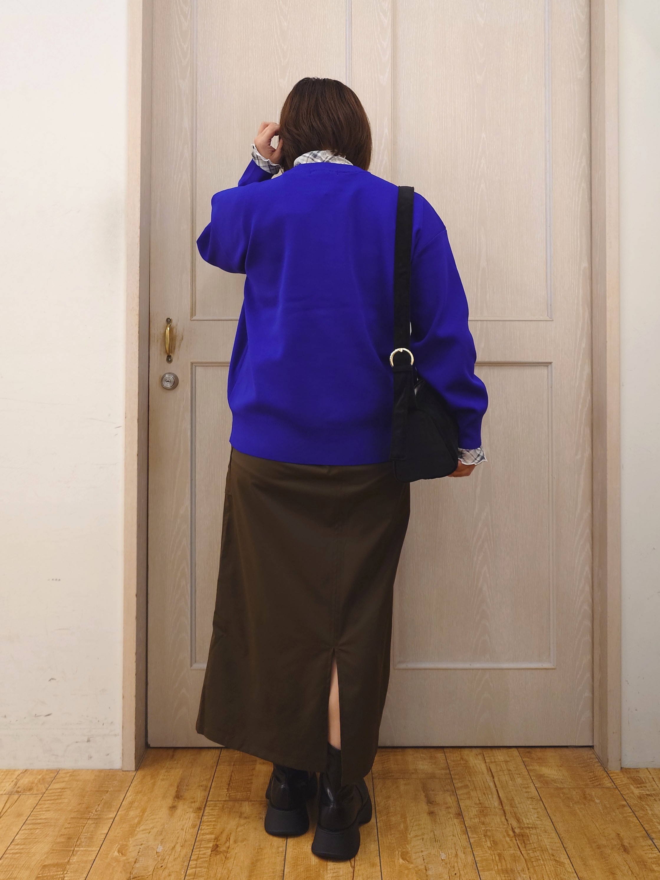とろろさんの「SHOO･LA･RUE｜【セットアップ可/洗濯機可】軽やかに羽織れる スポンディッシュ ニットカーディガン」を使ったコーディネート