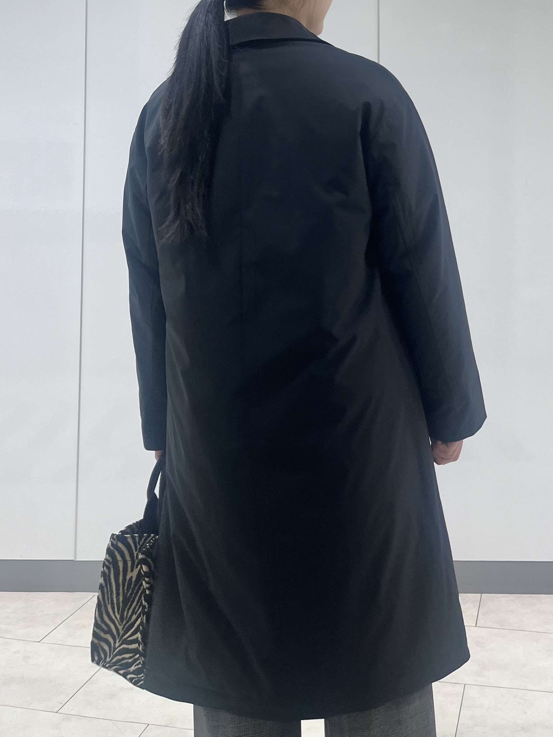 hasuさんの「INDIVI｜【超軽量／蓄熱／撥水】中綿ライトチェスターコート」を使ったコーディネート