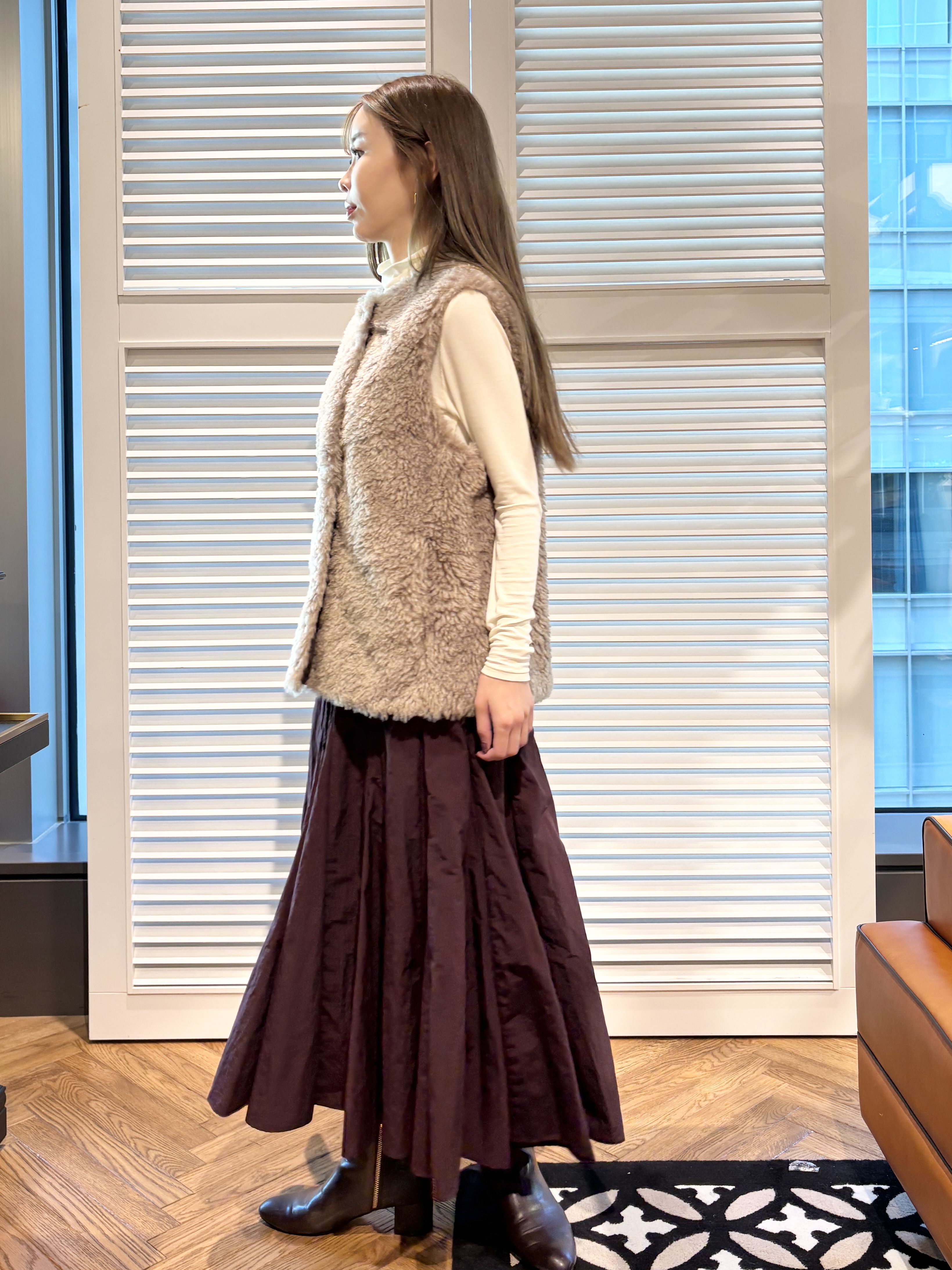 清水夏姫さんの「DRESSTERIOR｜エコファージレ」を使ったコーディネート