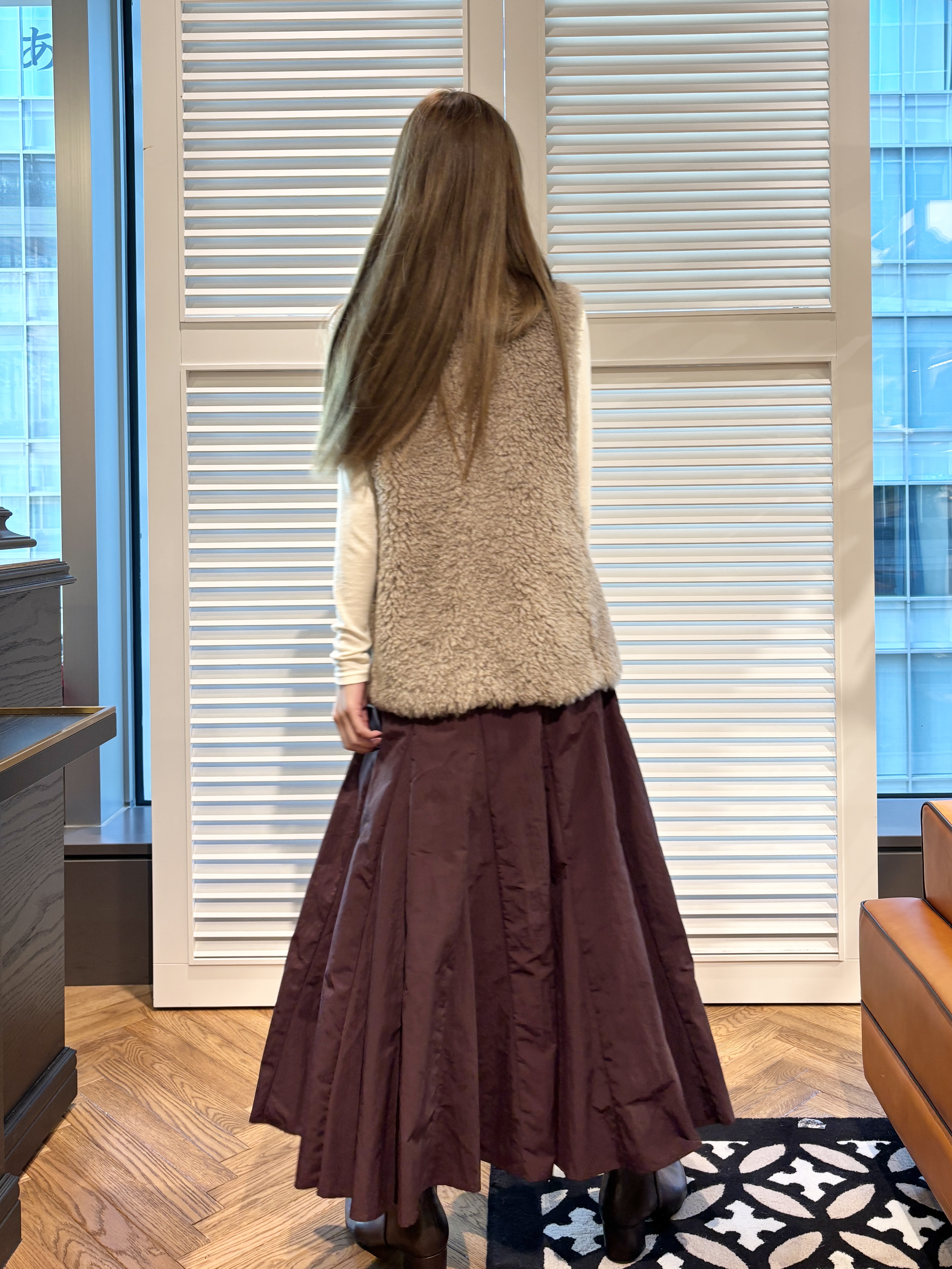 清水夏姫さんの「DRESSTERIOR｜エコファージレ」を使ったコーディネート