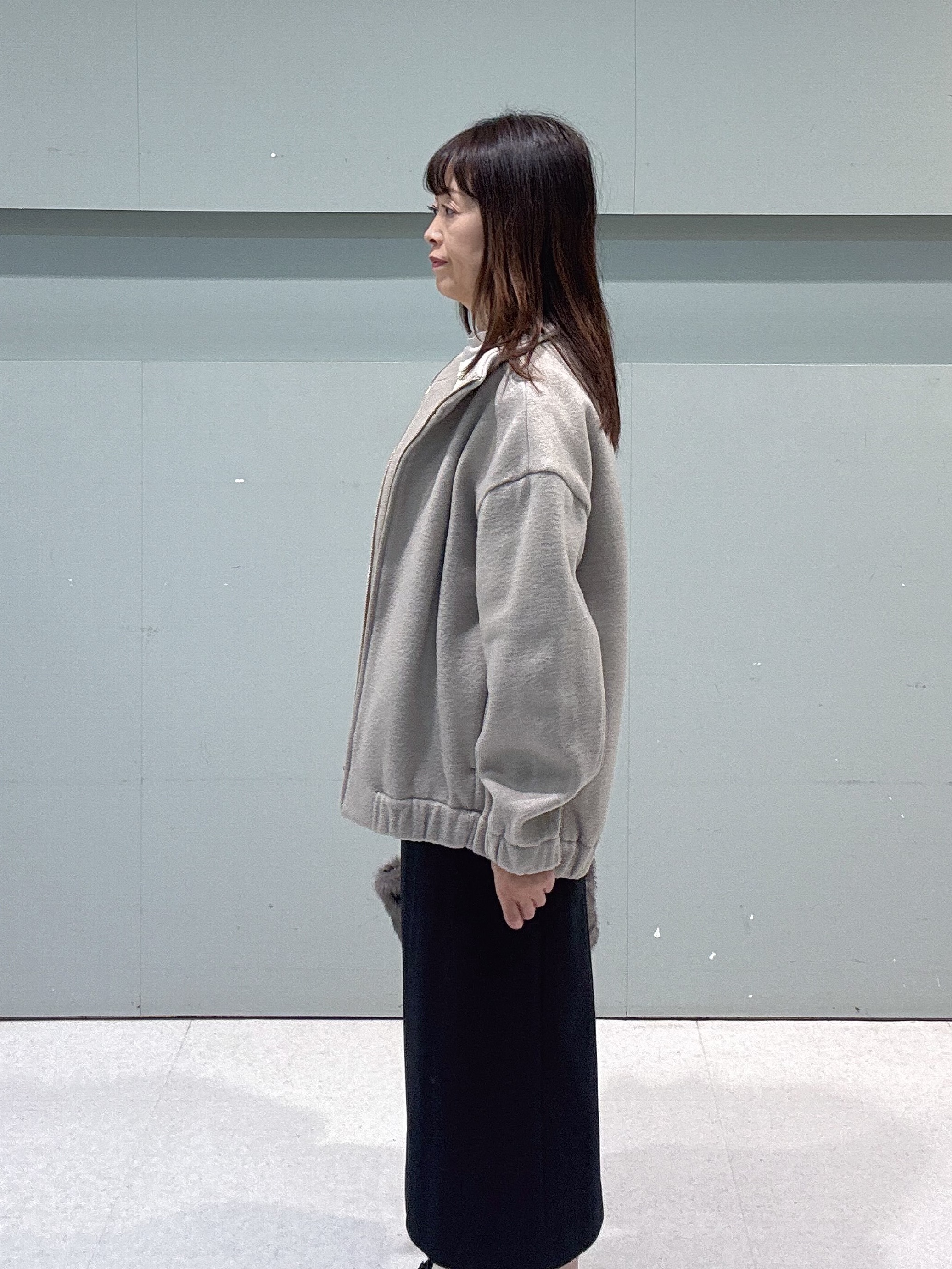 makiさんの「UNTITLED｜【軽アウター/きれいめスポーティ】スタンドカラージップコート」を使ったコーディネート