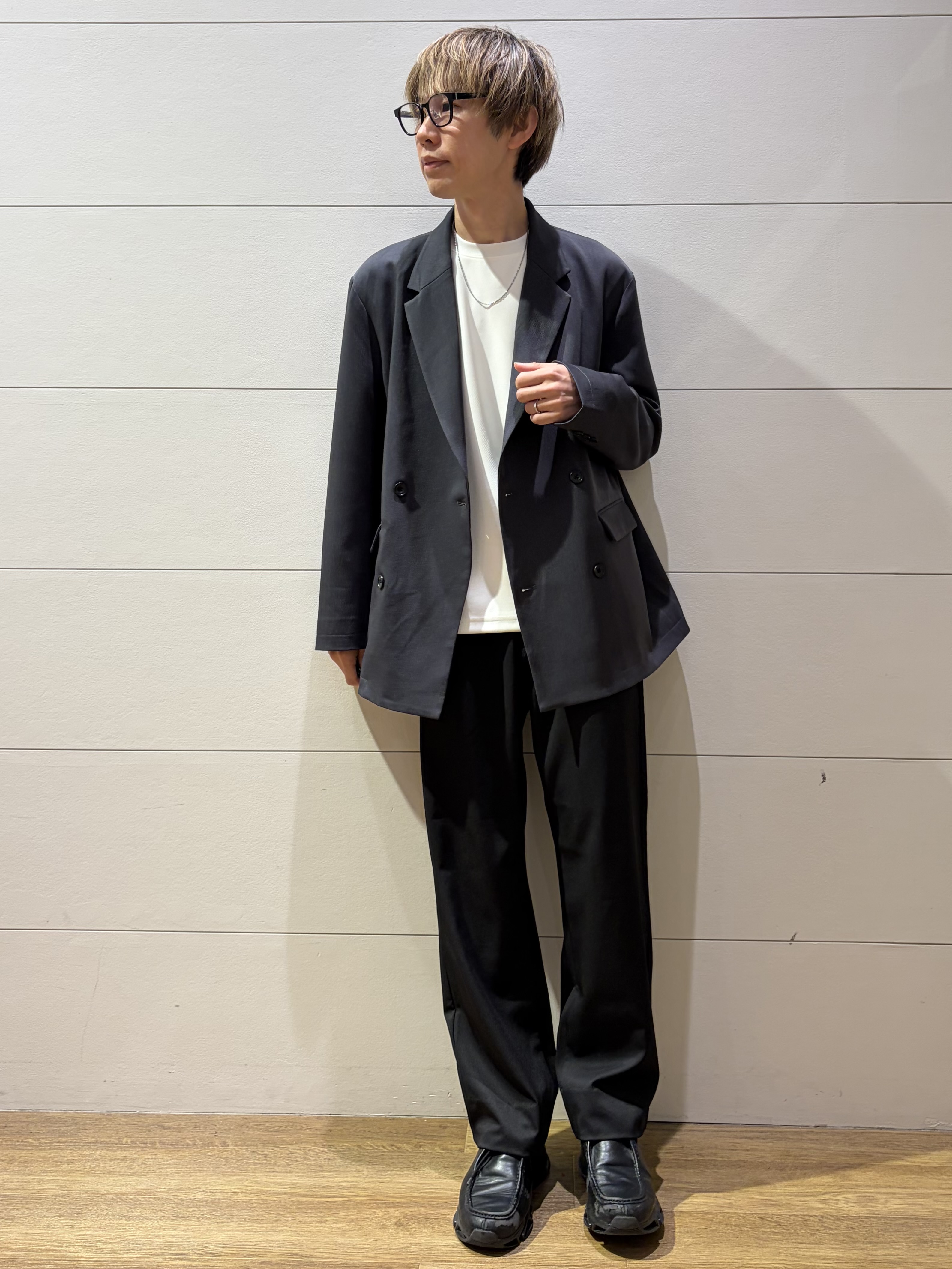 つーじーさんの「THE SHOP TK｜ダブルブレストジャケット」を使ったコーディネート