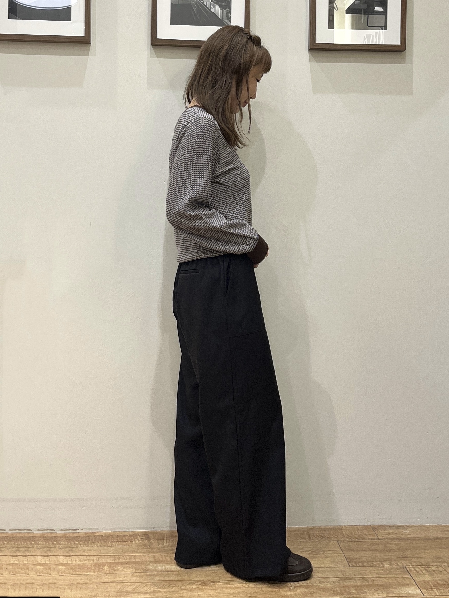 まつみさんの「SHOO･LA･RUE｜【毛玉になりにくい/S-LL/洗濯機可/体型カバー】Vネックゆったりカーディガン」を使ったコーディネート