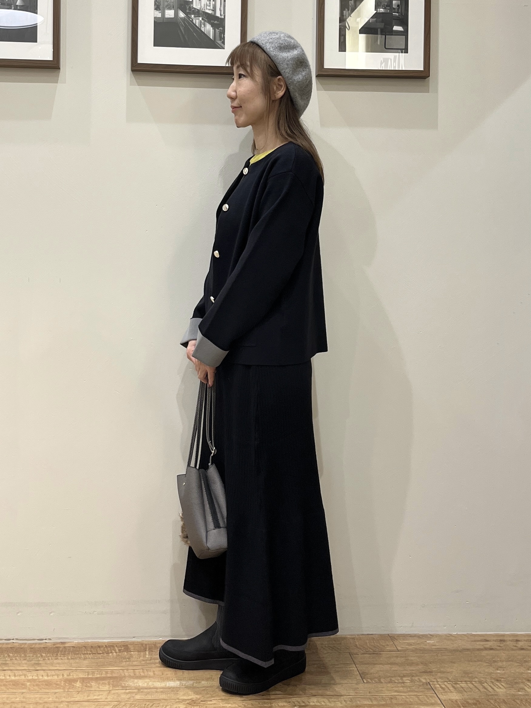 まつみさんの「SHOO･LA･RUE｜【S-LL/洗濯機可/静電気防止】もちもち配色ダブルフェイスカーディガン」を使ったコーディネート