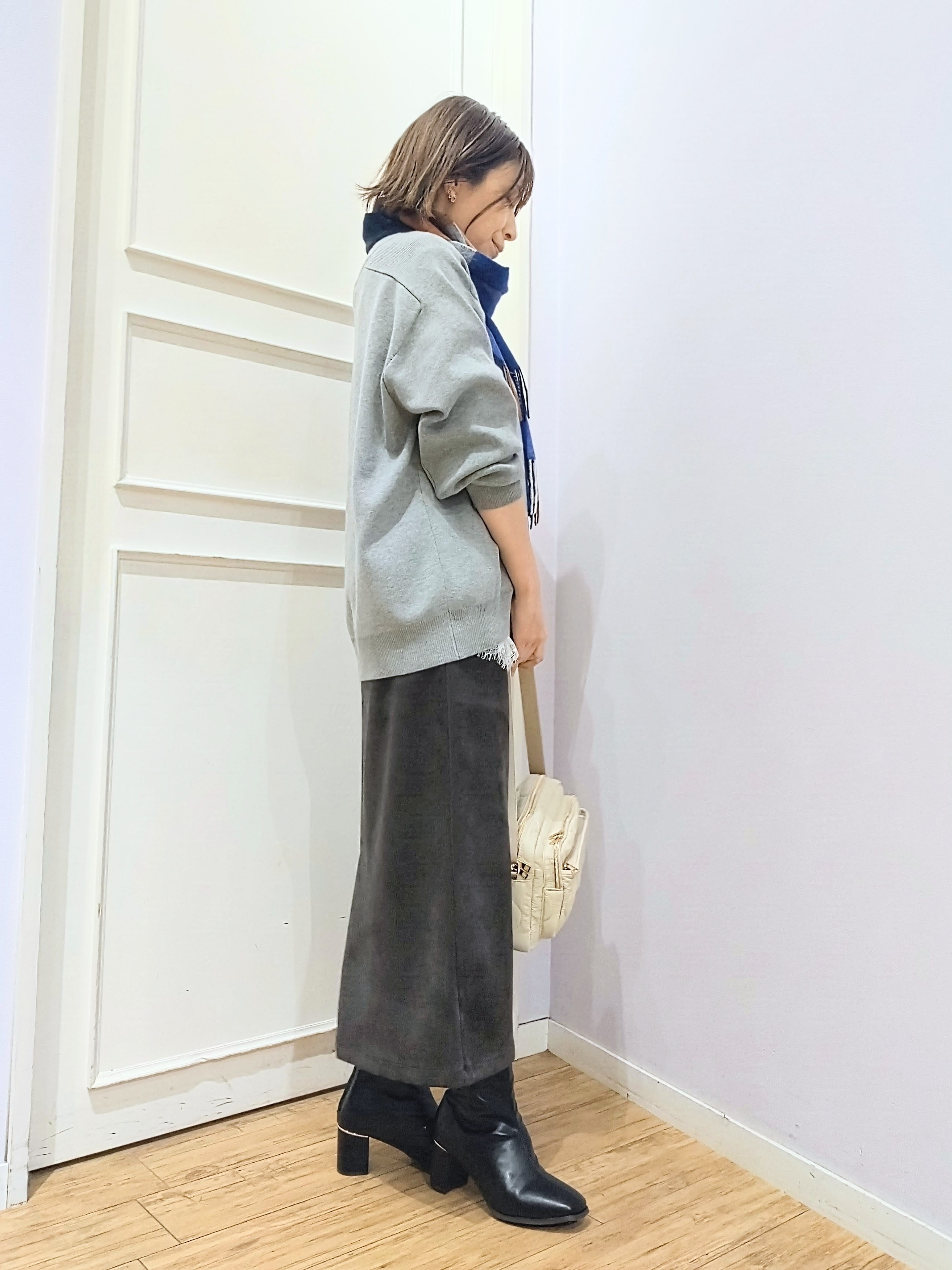 miomioさんの「SHOO･LA･RUE｜【毛玉になりにくい/S-LL/洗濯機可/体型カバー】Vネックゆったりカーディガン」を使ったコーディネート