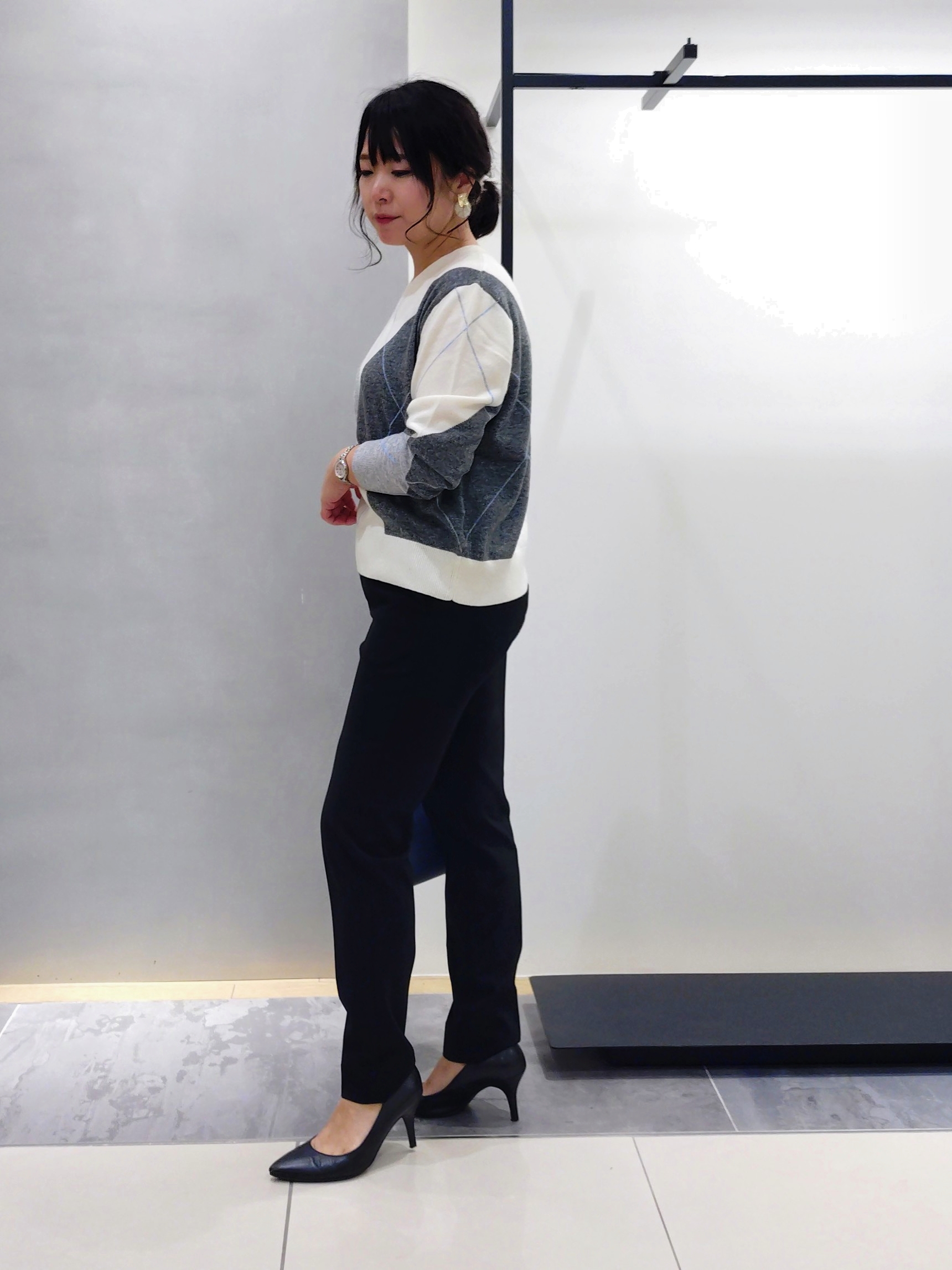 TOMOMIさんの「INDIVI｜【ウール混】ビッグアーガイル柄ニット」を使ったコーディネート