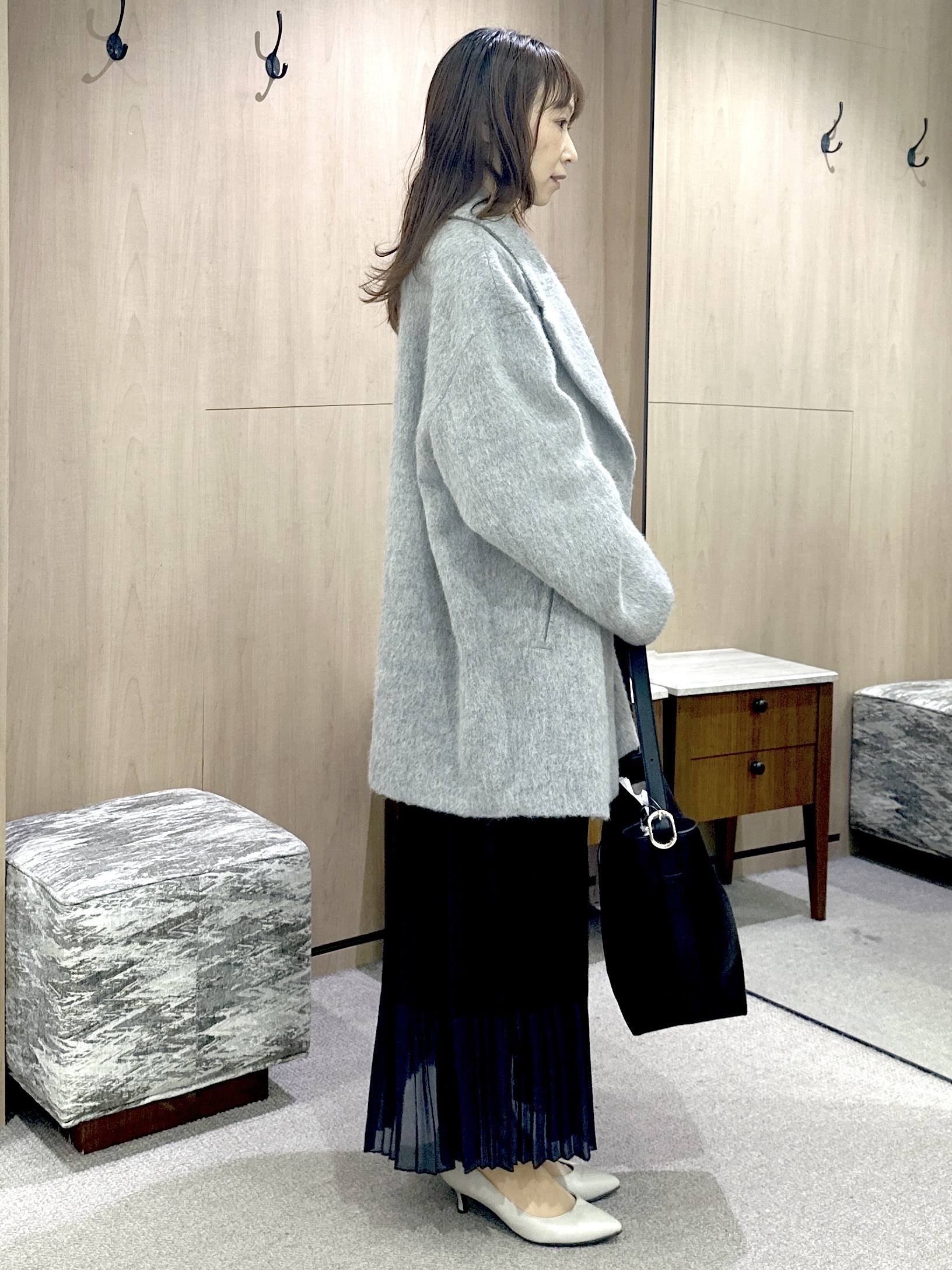Miwaさんの「UNTITLED｜【アンサンブル可能/オンオフ使える】シルクウールカシミヤプルオーバー」を使ったコーディネート
