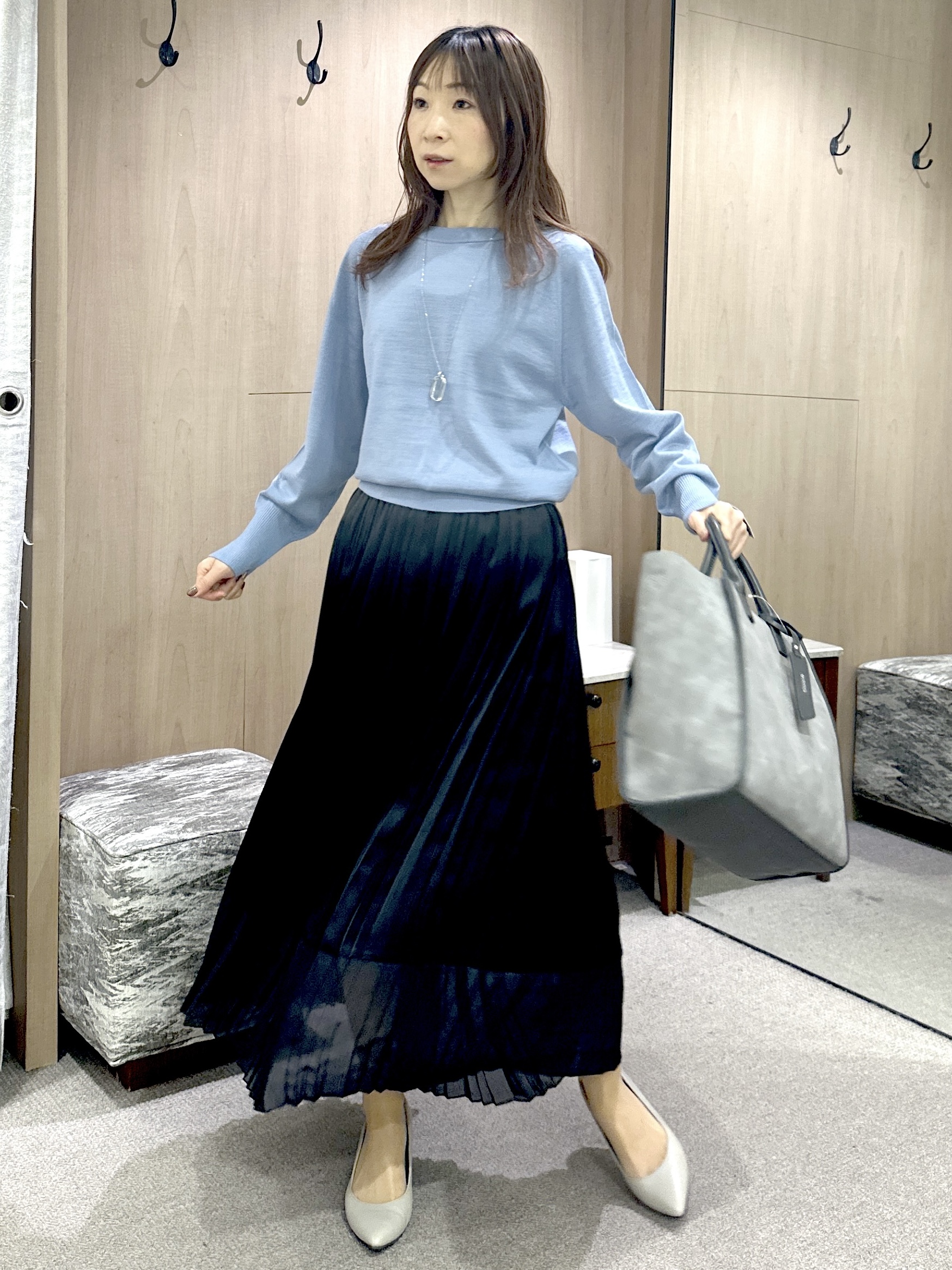 Miwaさんの「UNTITLED｜【アンサンブル可能/オンオフ使える】シルクウールカシミヤプルオーバー」を使ったコーディネート