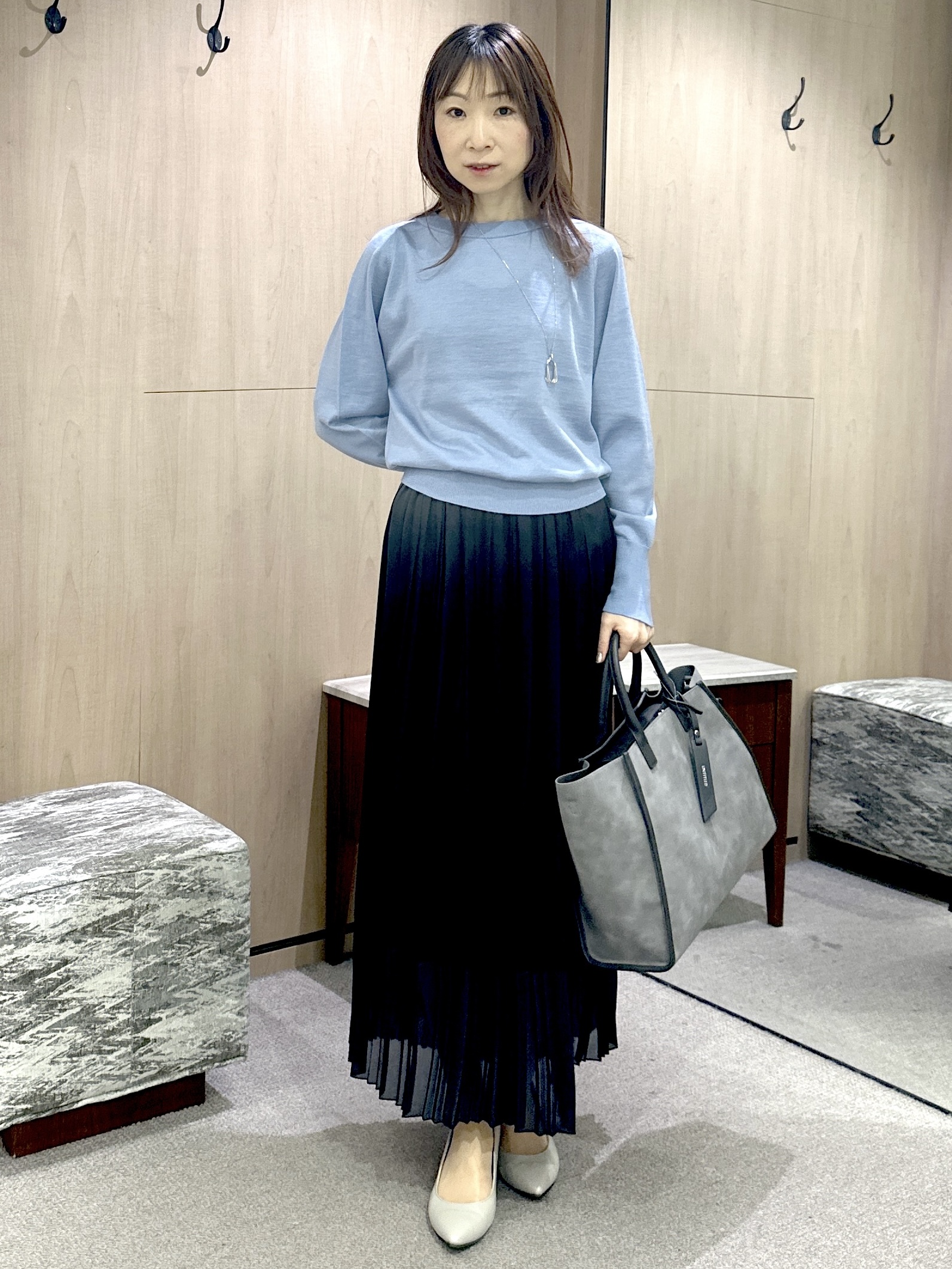 Miwaさんの「UNTITLED｜【アンサンブル可能/オンオフ使える】シルクウールカシミヤプルオーバー」を使ったコーディネート