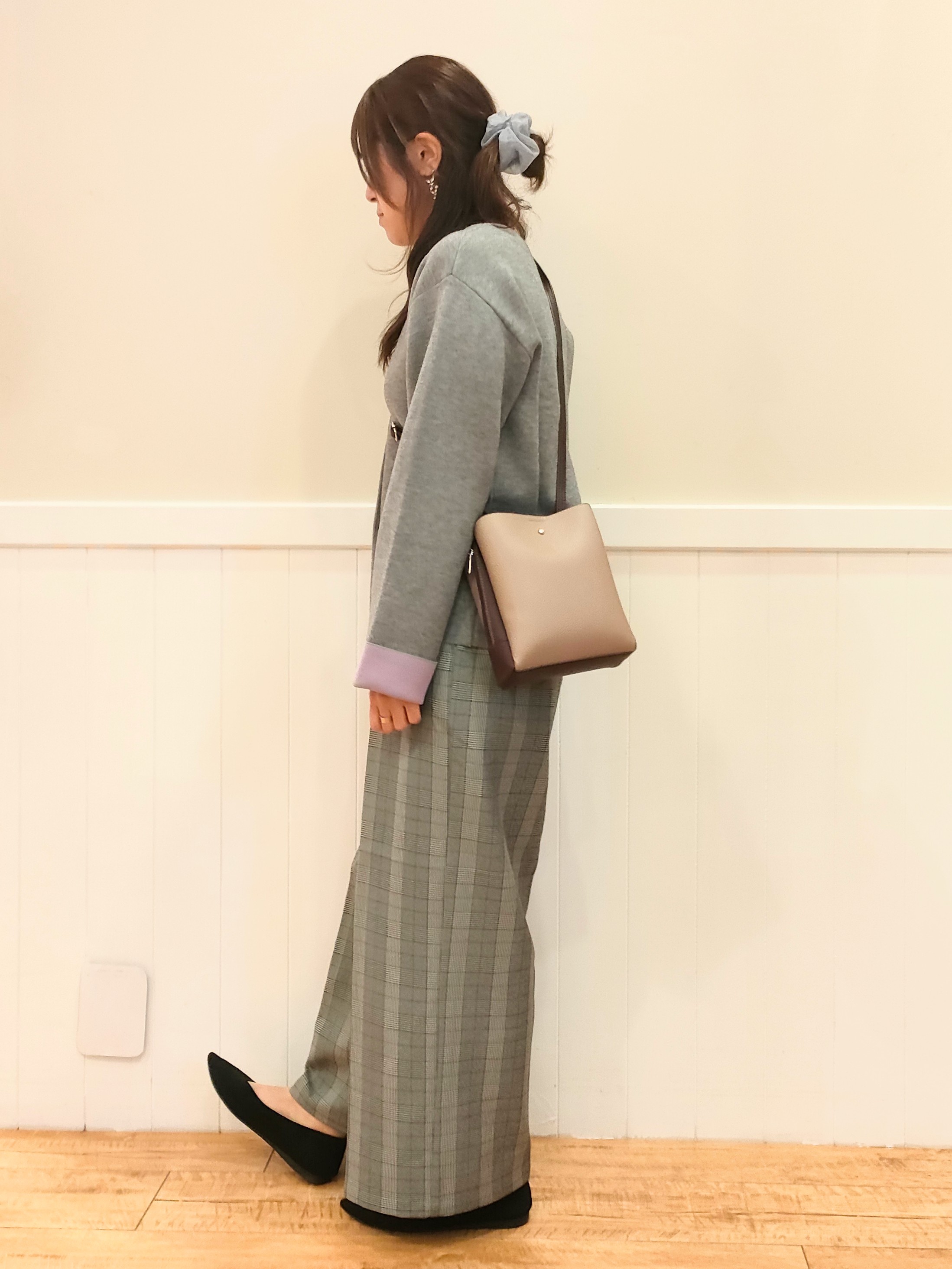 NMさんの「SHOO･LA･RUE｜【S-LL/洗濯機可/静電気防止】もちもち配色ダブルフェイスカーディガン」を使ったコーディネート