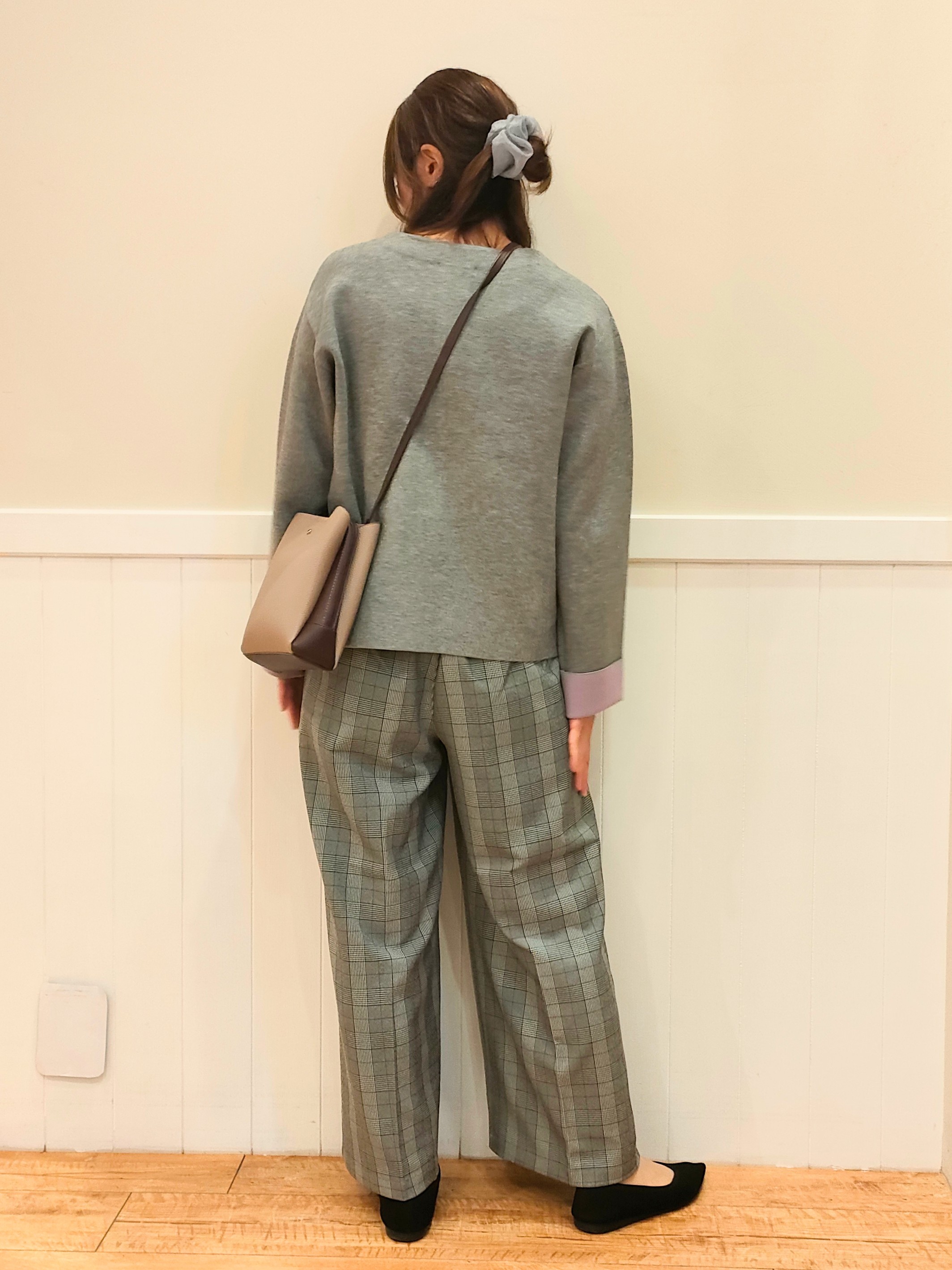 NMさんの「SHOO･LA･RUE｜【S-LL/洗濯機可/静電気防止】もちもち配色ダブルフェイスカーディガン」を使ったコーディネート