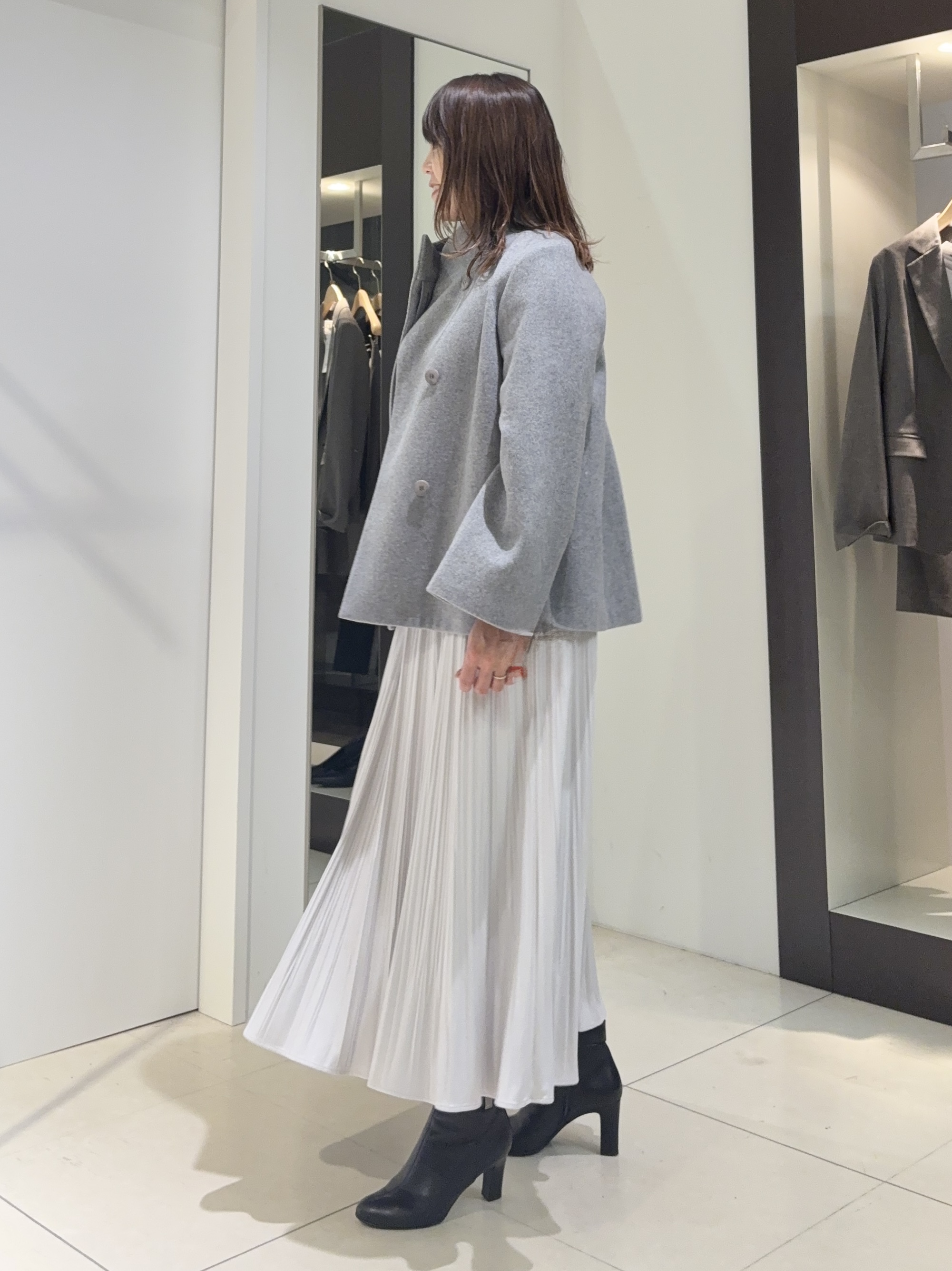 tomoさんの「UNTITLED｜【軽アウター/ウール100】ウールショートコート」を使ったコーディネート