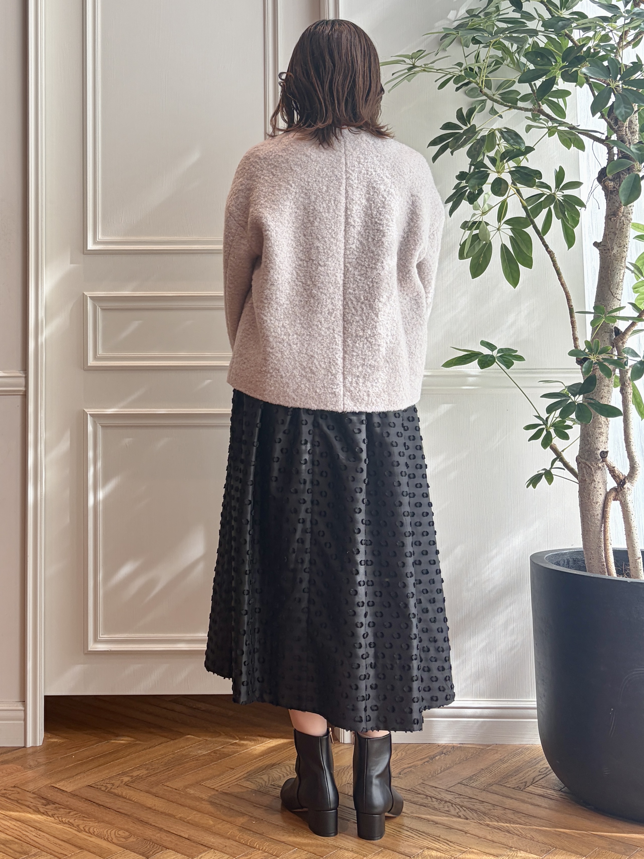 nakaoさんの「DRESSTERIOR｜【STORY11月号掲載】カットジャガードボリュームスカート」を使ったコーディネート