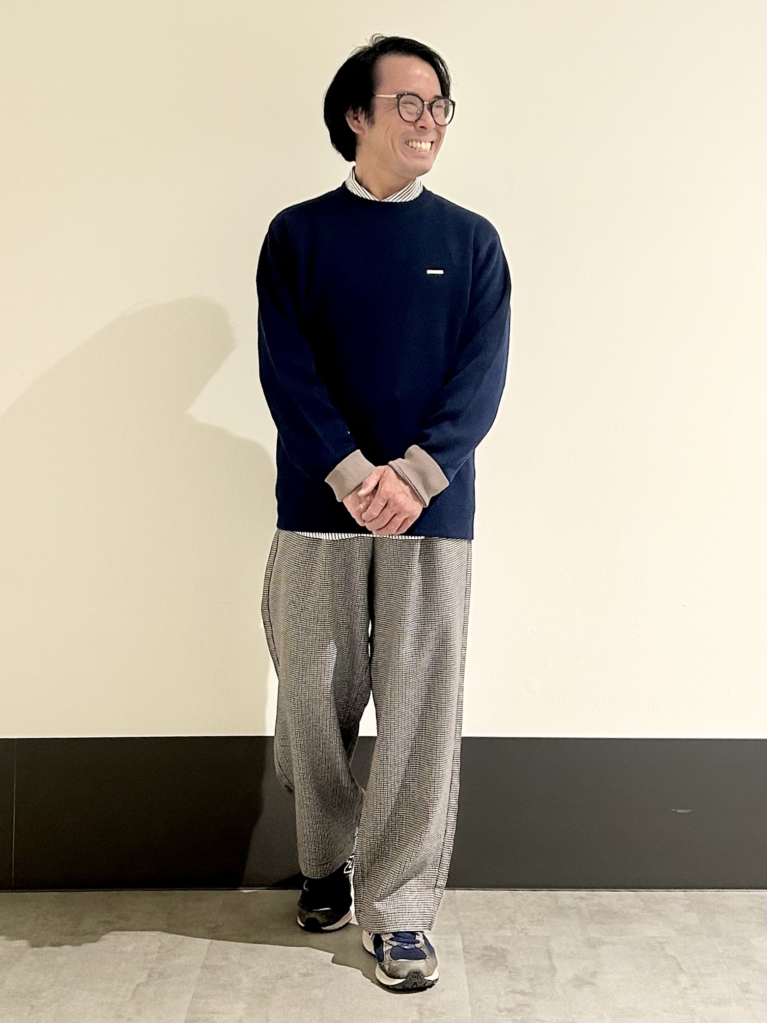 KENJI Iさんの「THE SHOP TK｜【秋から着られる】スウェットライクニット」を使ったコーディネート