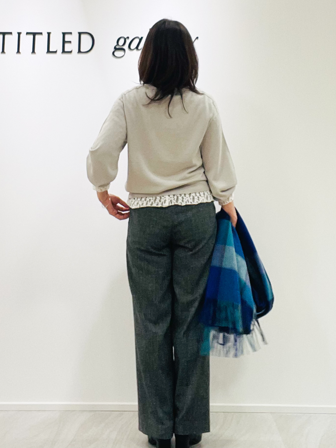 めいさんの「UNTITLED｜【店頭人気！/品よくゆったり】ボリュームスリーブニットプルオーバー」を使ったコーディネート