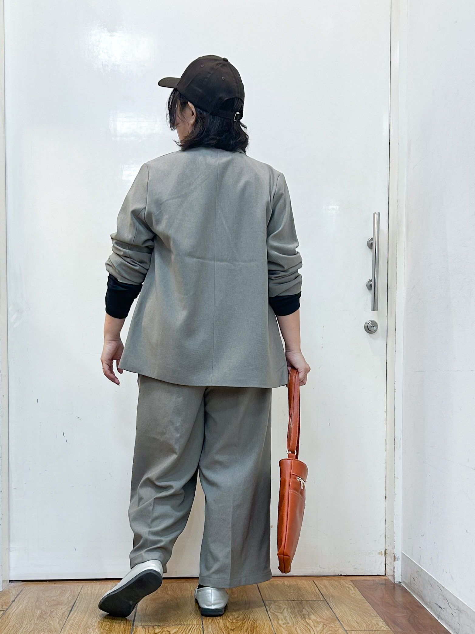 haruさんの「SHOO･LA･RUE｜【セットアップ可/洗濯後しわになりにくい】ウールフィール ダブルジャケット」を使ったコーディネート