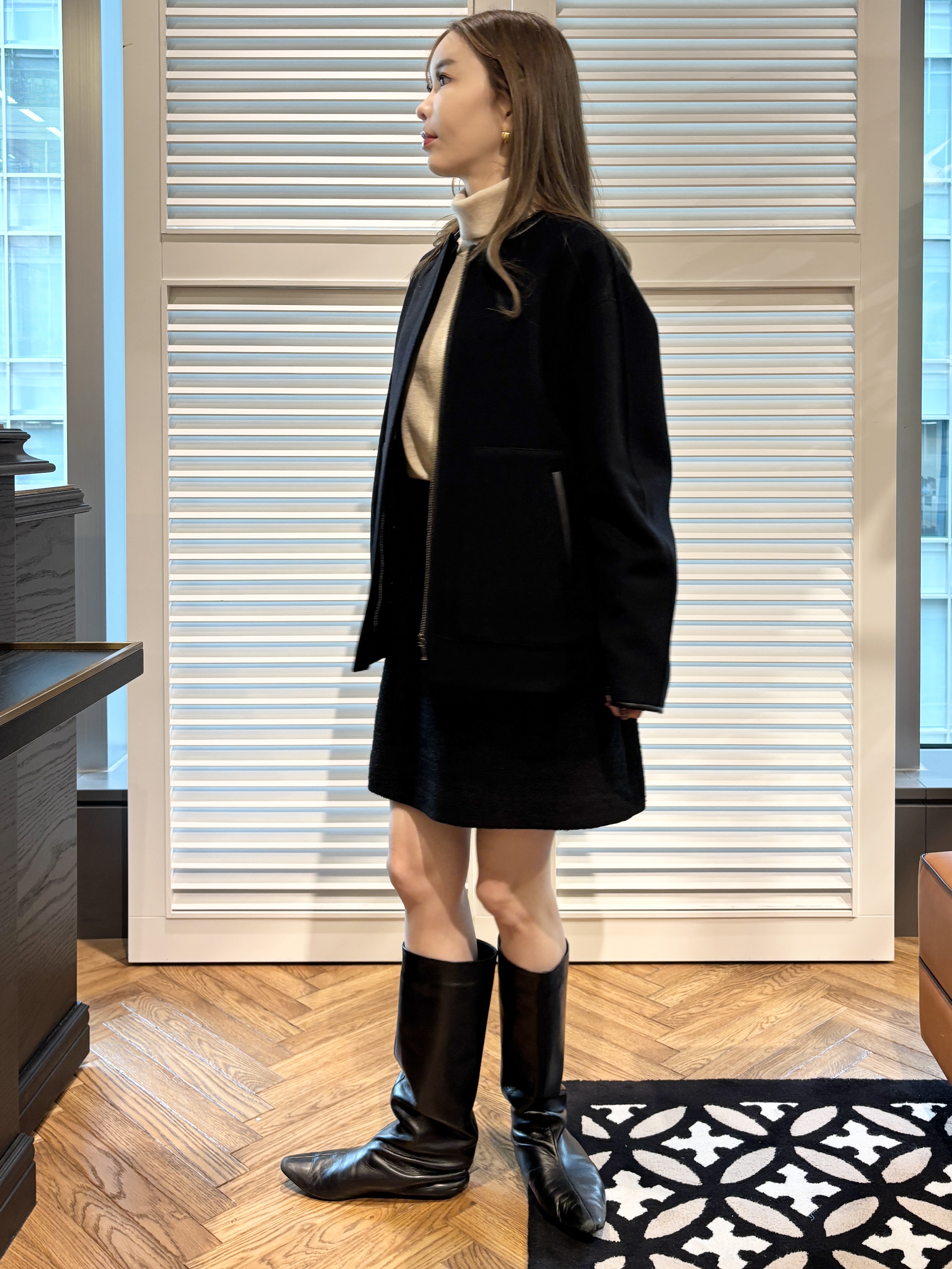 清水夏姫さんの「DRESSTERIOR｜【STORY11月号掲載】サスティナブルタートルニット」を使ったコーディネート