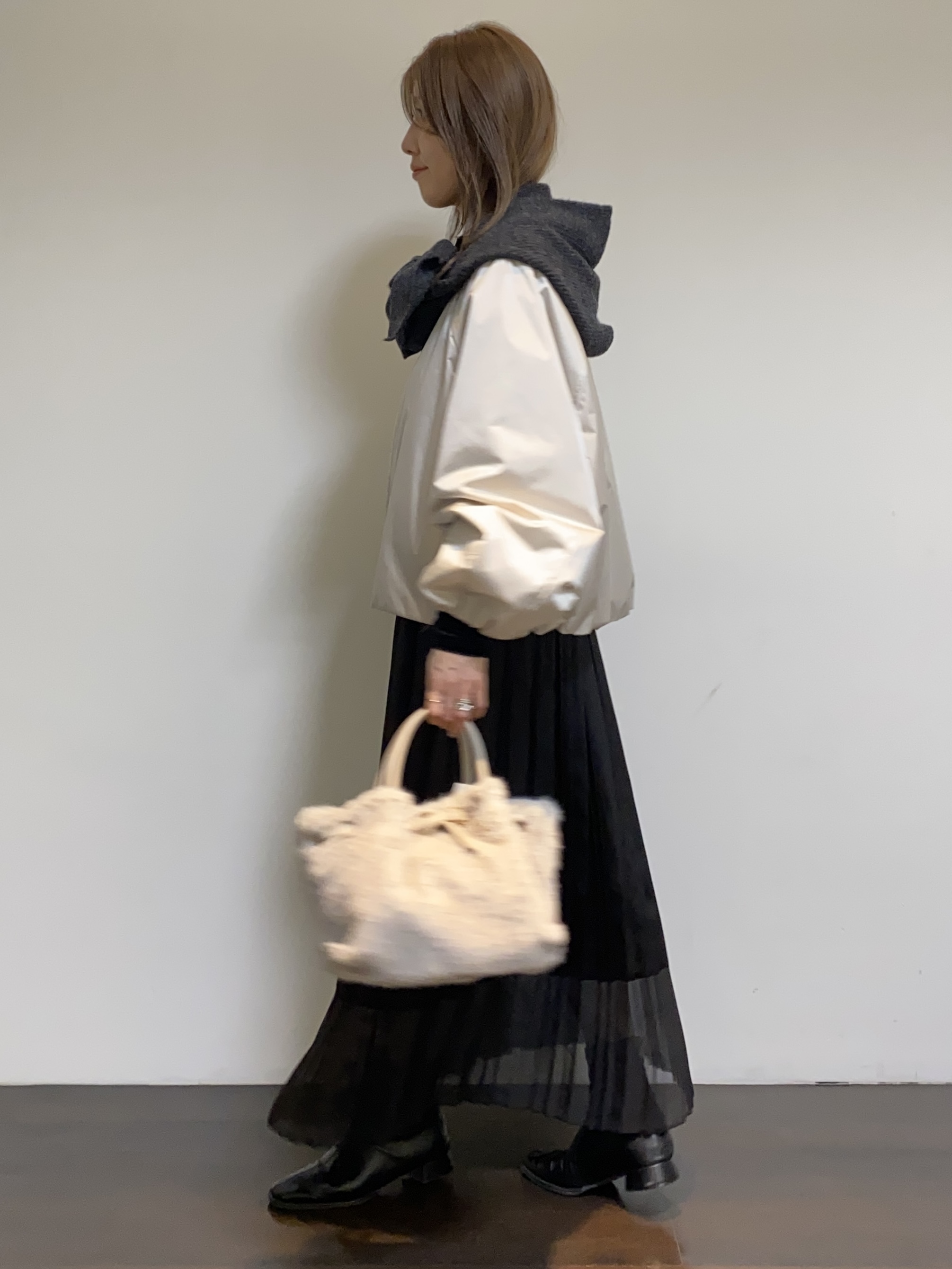 tomoさんの「UNTITLED｜【軽アウター/中綿/秋冬コート】ショートブルゾン」を使ったコーディネート