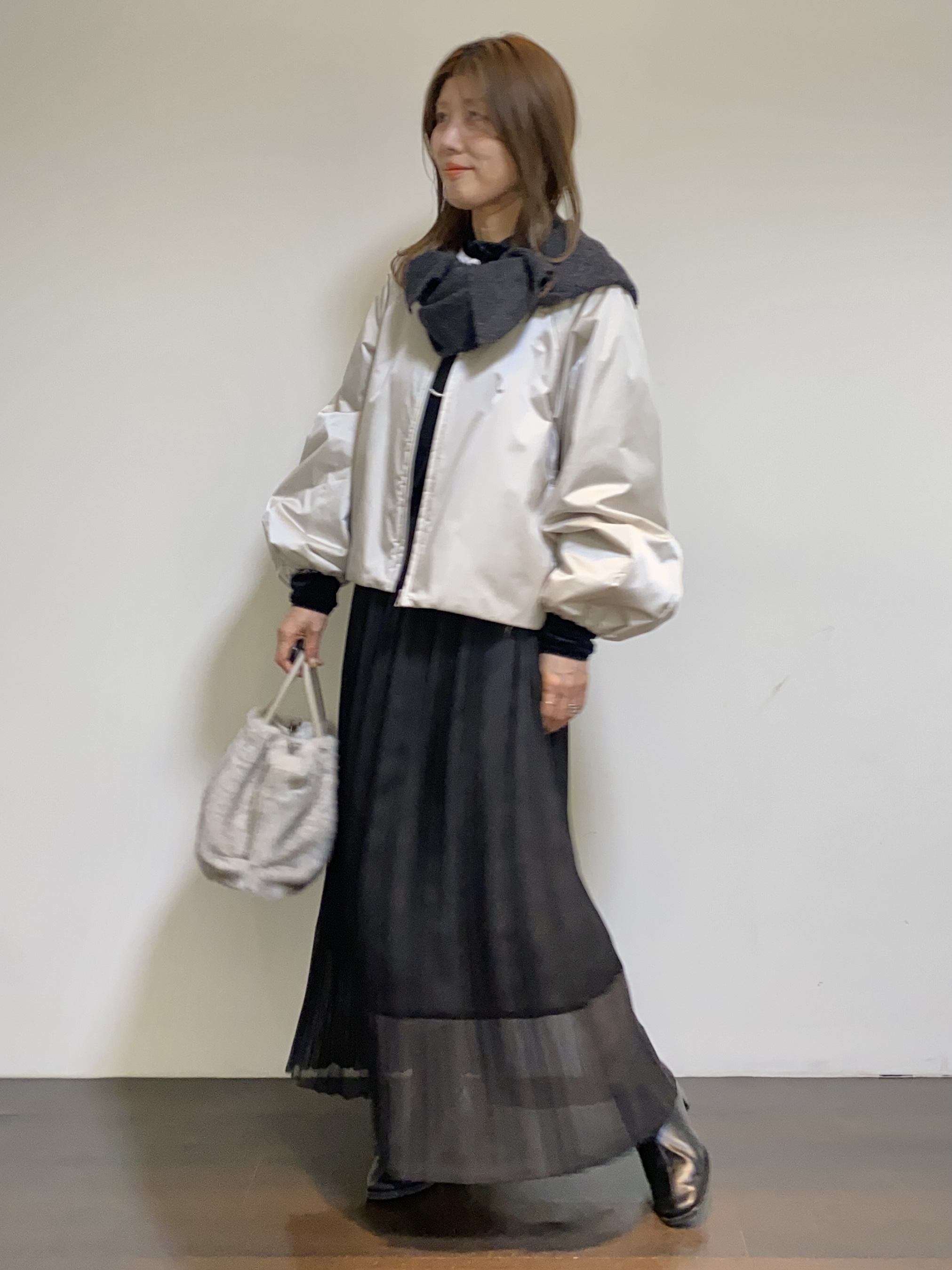 tomoさんの「UNTITLED｜【軽アウター/中綿/秋冬コート】ショートブルゾン」を使ったコーディネート