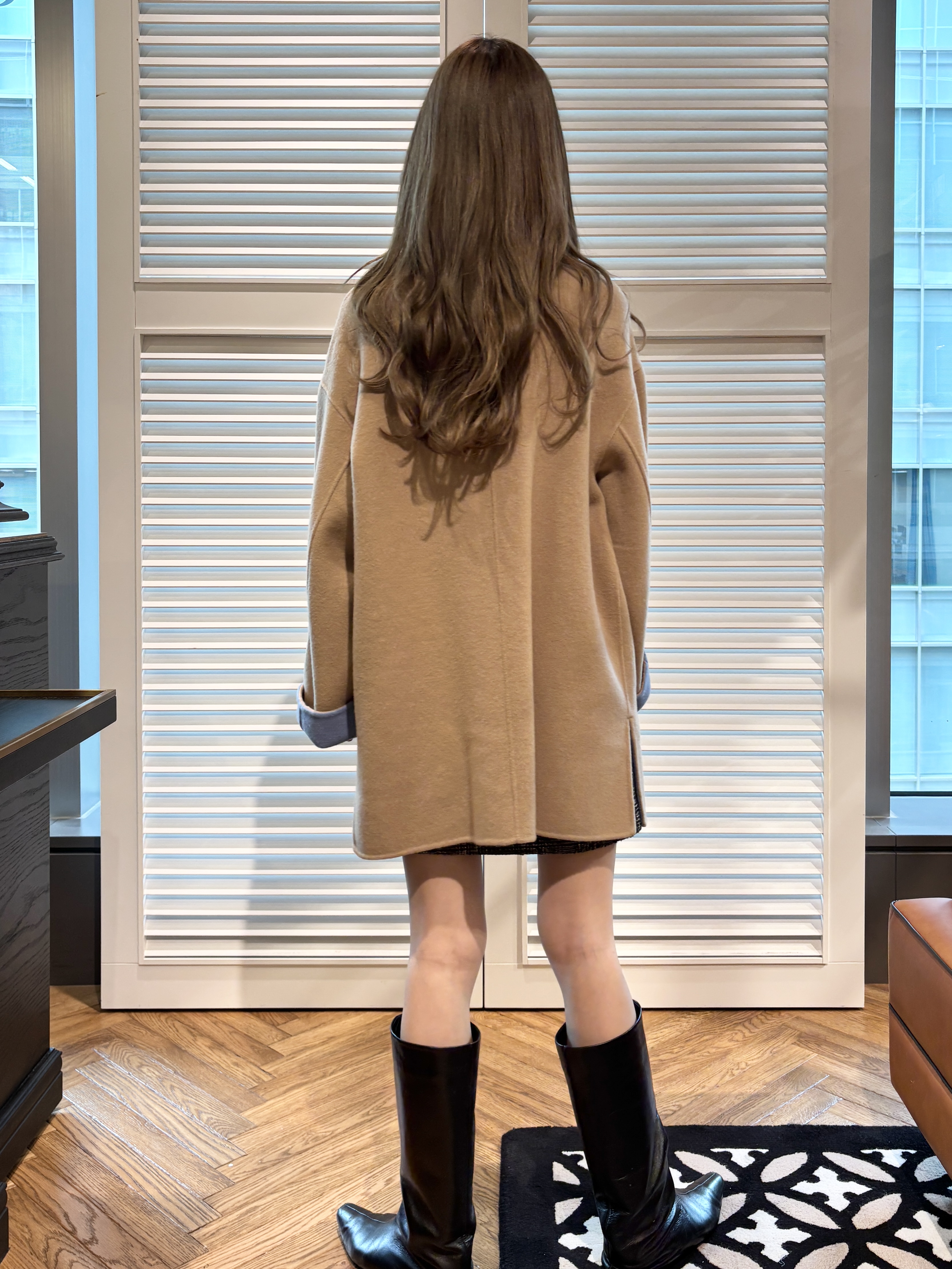 清水夏姫さんの「DRESSTERIOR｜Dhyana．（ディアナドット）&times;金子綾 ロングブーツ」を使ったコーディネート