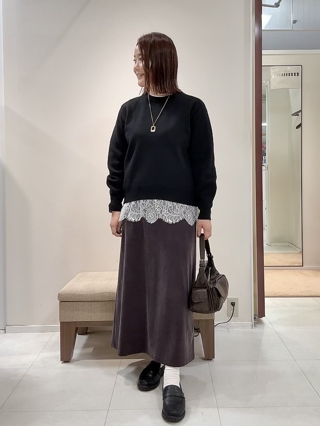 YUIさんの「UNTITLED｜【きれいめカジュアル】スウェットライクニットプルオーバー」を使ったコーディネート