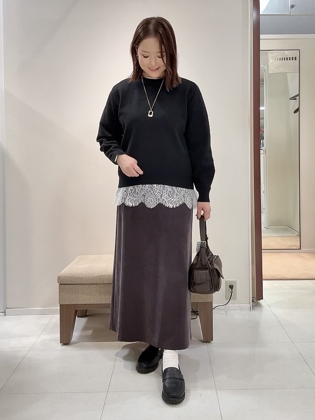 YUIさんの「UNTITLED｜【きれいめカジュアル】スウェットライクニットプルオーバー」を使ったコーディネート
