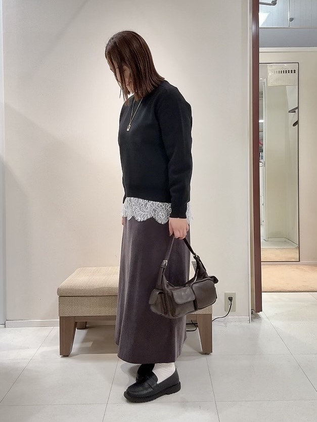 YUIさんの「UNTITLED｜【きれいめカジュアル】スウェットライクニットプルオーバー」を使ったコーディネート
