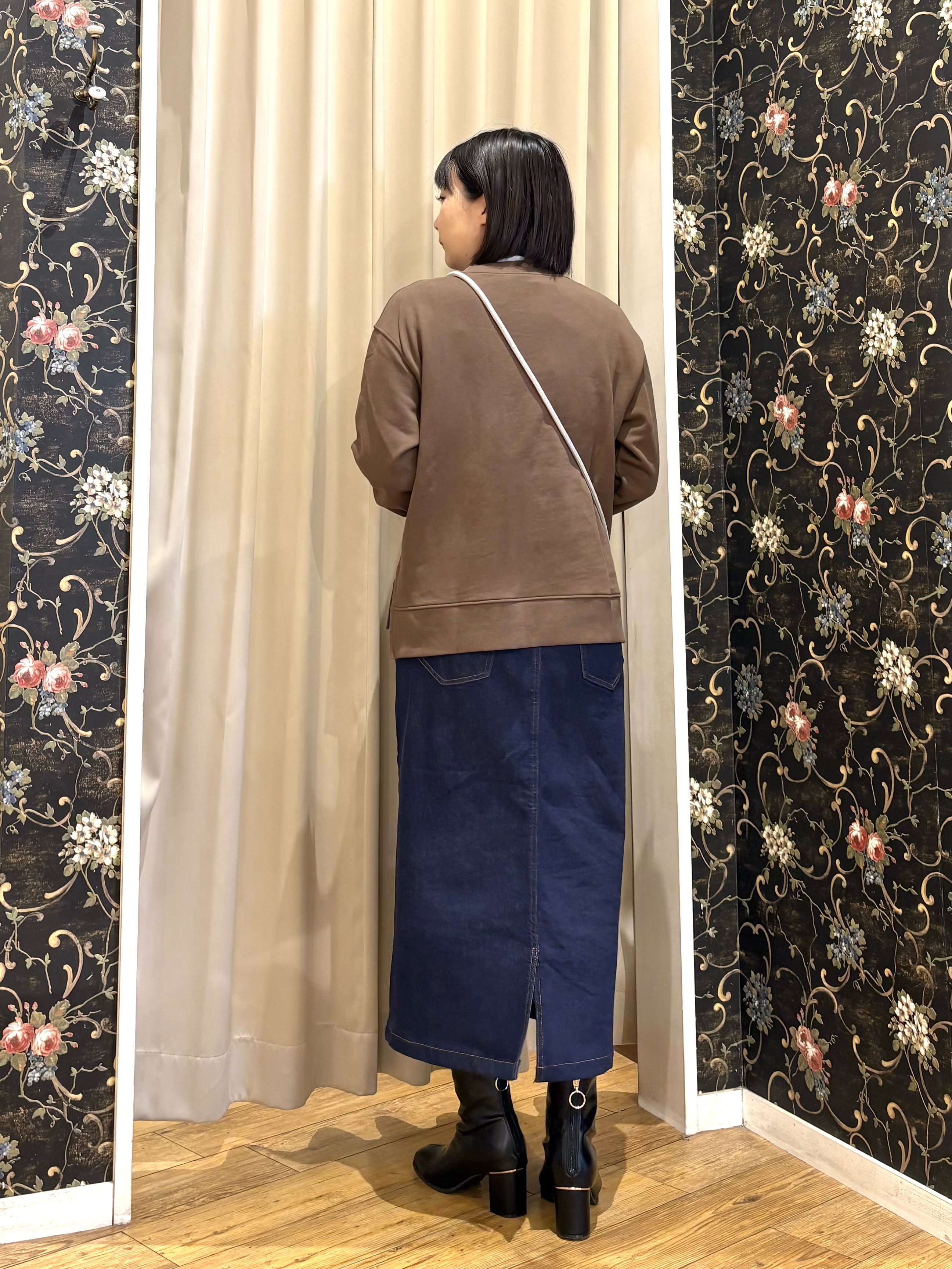 ネリさんの「SHOO･LA･RUE｜【S-LL/洗濯機可】ゆるっと着られる 裏毛プリントアソートスウェット」を使ったコーディネート