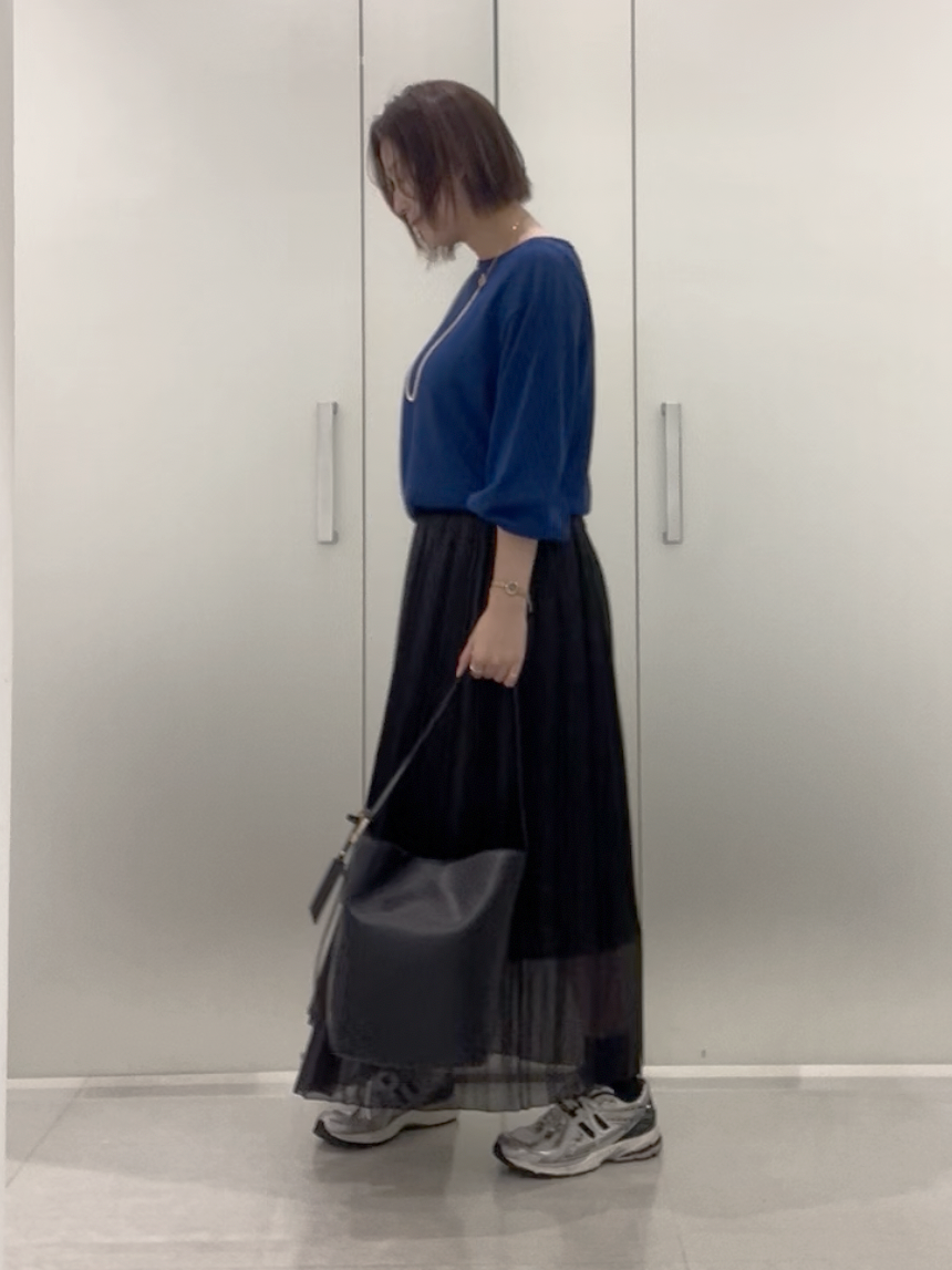 まどかさんの「UNTITLED｜【店頭人気！/8色展開】ボリュームスリーブニットプルオーバー」を使ったコーディネート